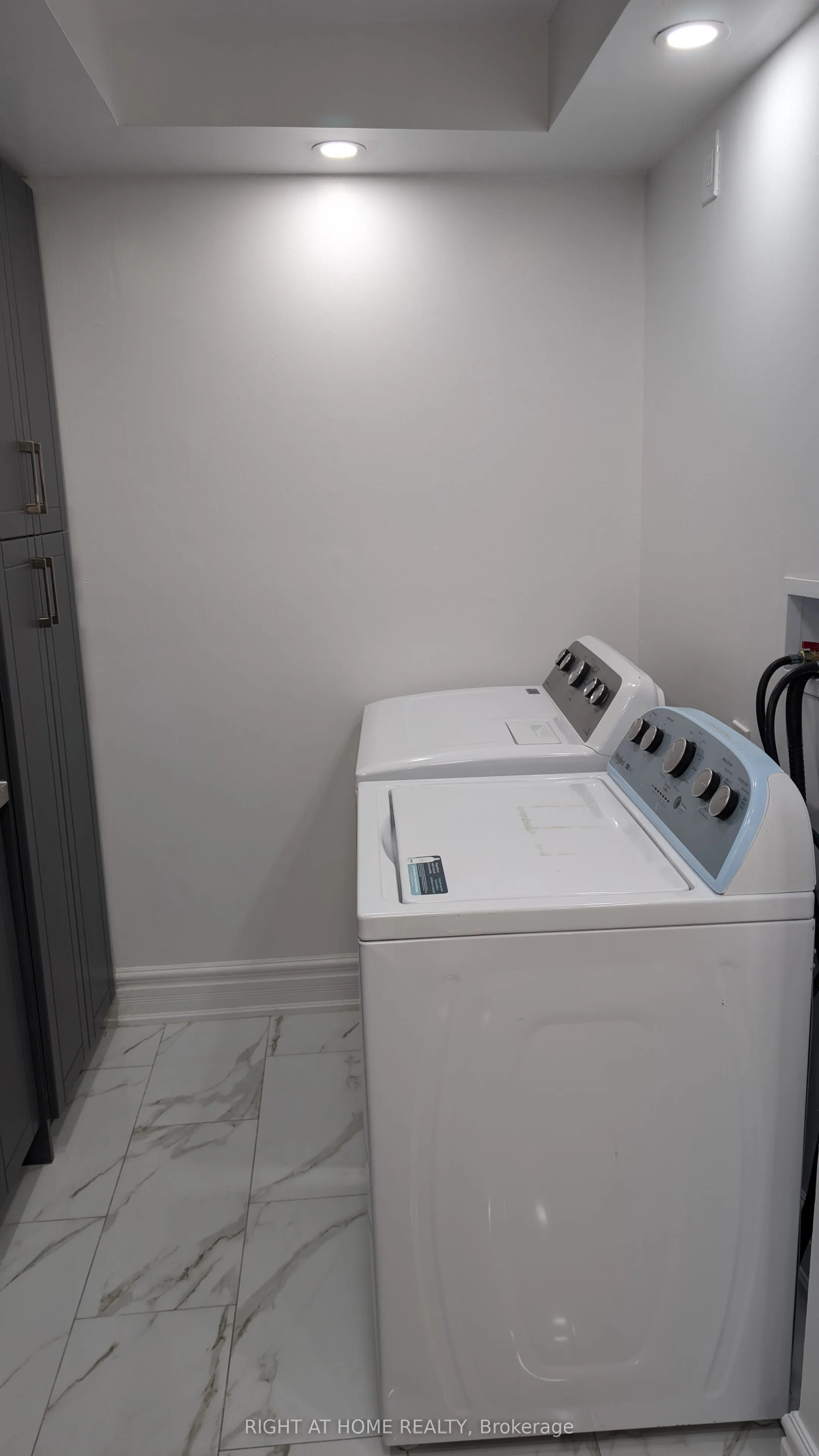 340 Dixon Road N, #1115