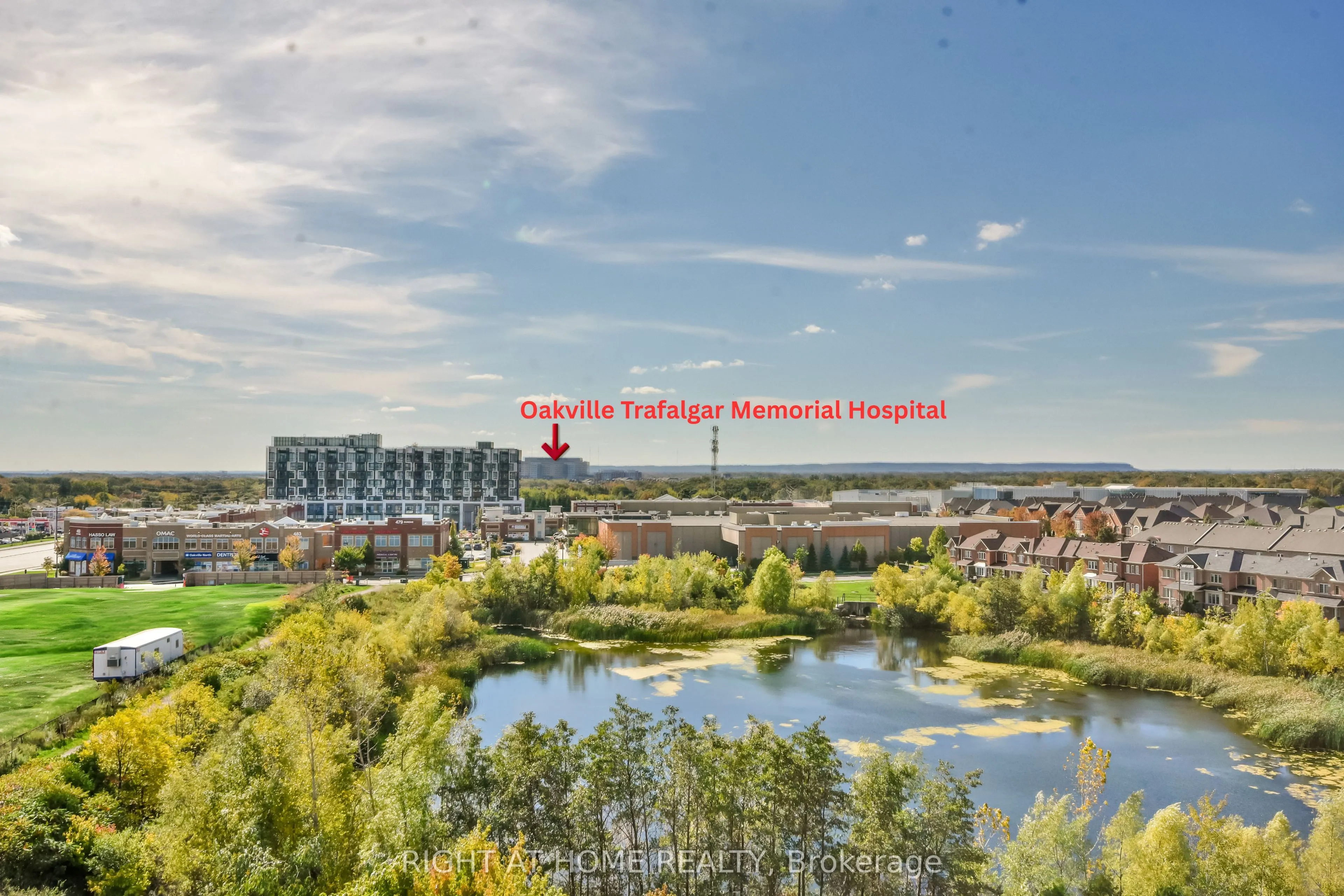 405 Dundas Street W, #119