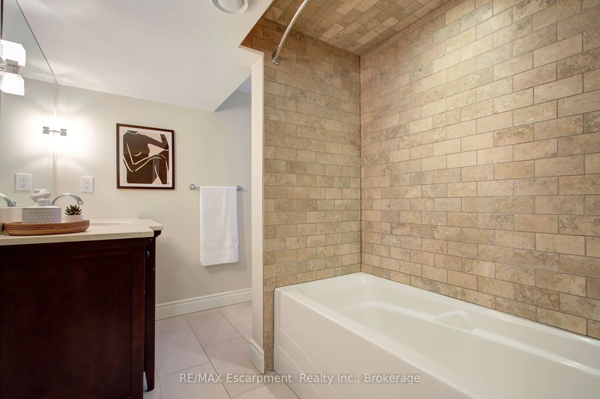 1491 Brenner Crescent