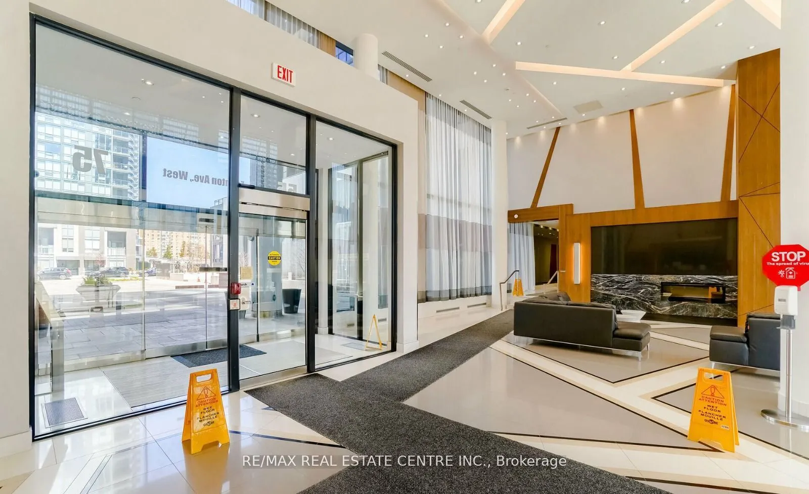75 Eglinton Avenue W, #109