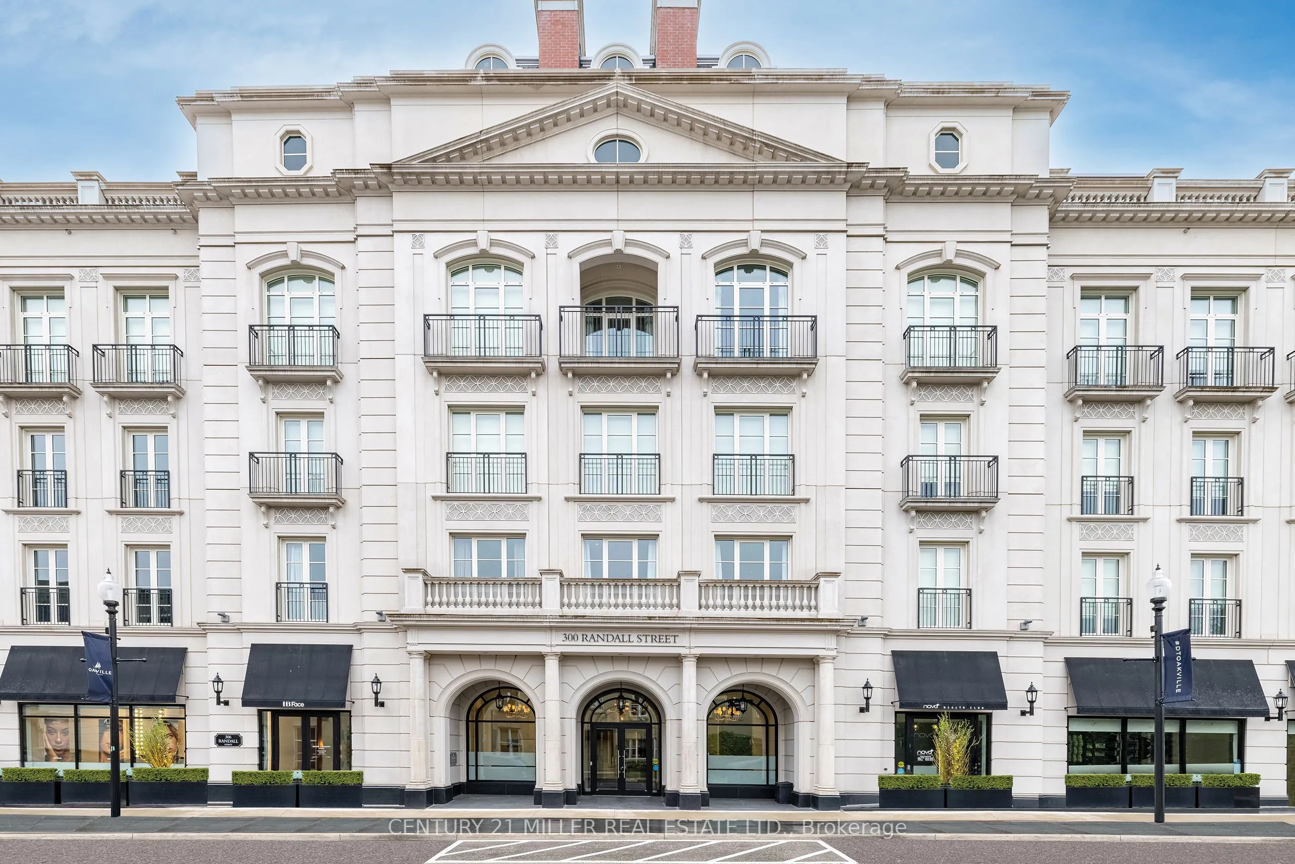 300 Randall Street, #212
