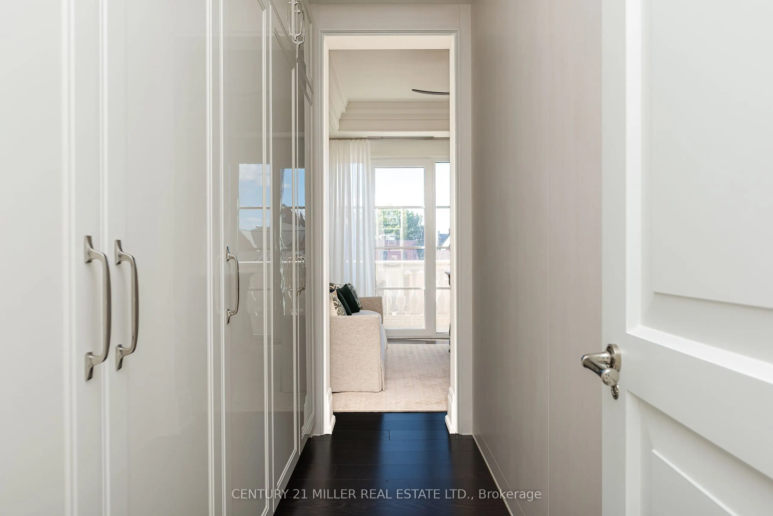 300 Randall Street, #212