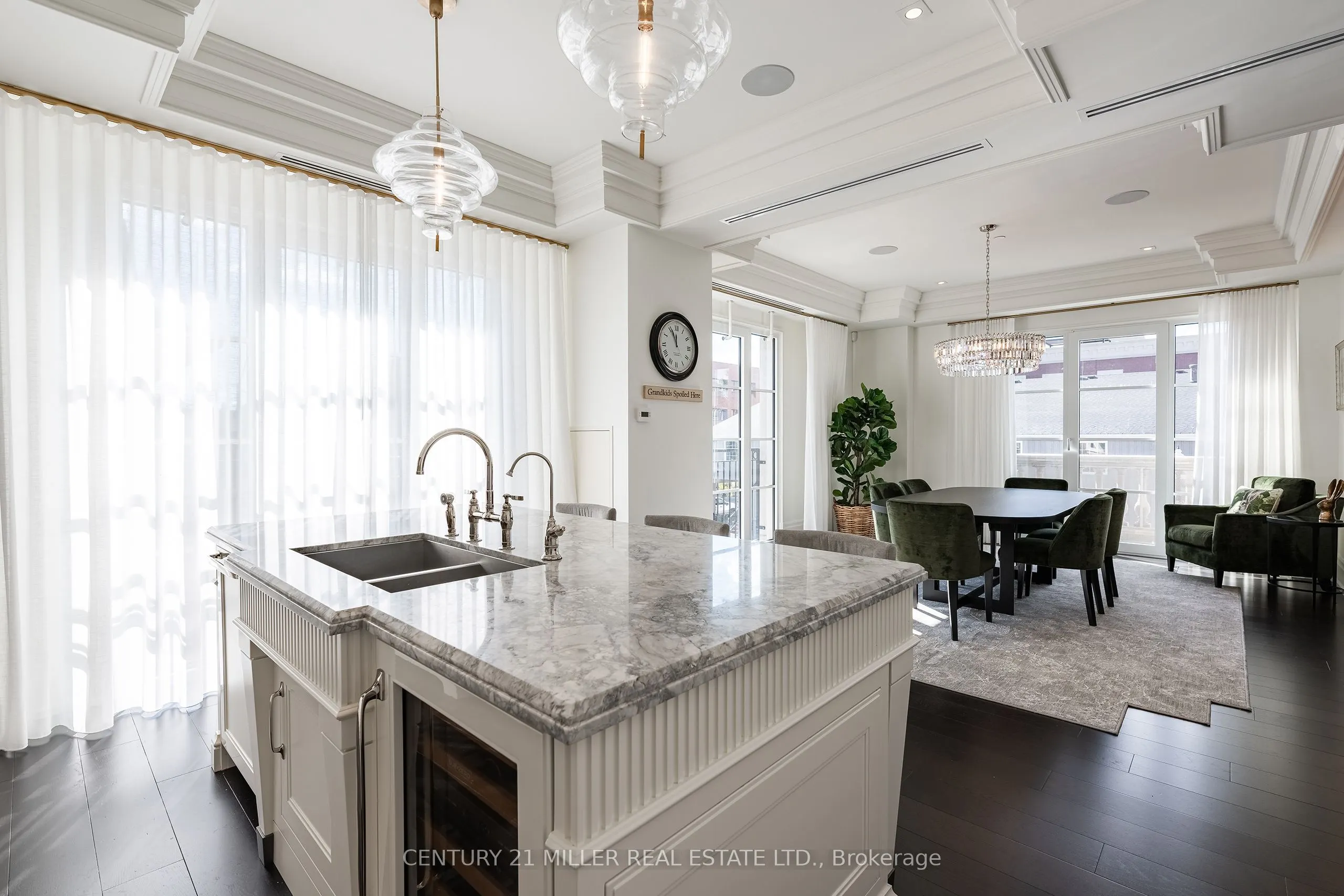 300 Randall Street, #212
