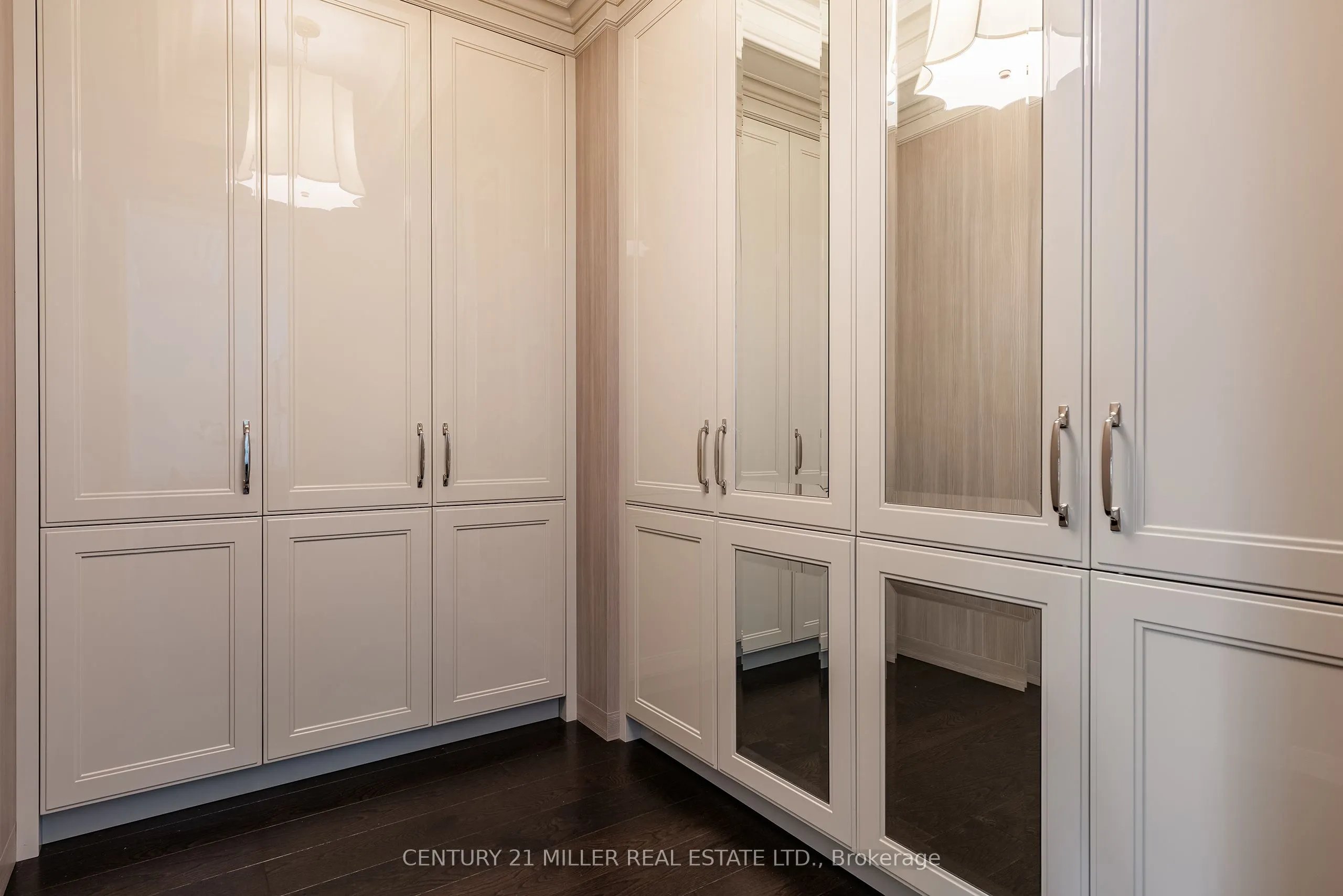 300 Randall Street, #212