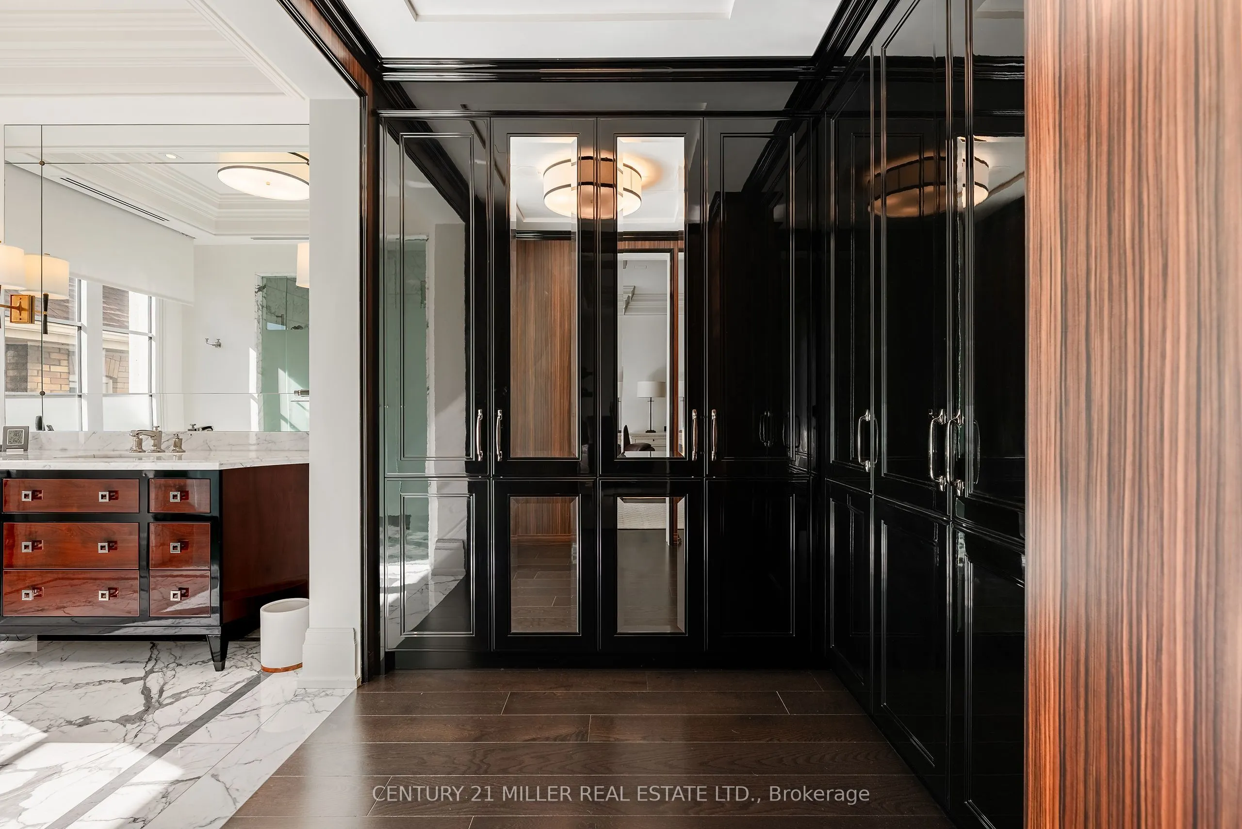 300 Randall Street, #212
