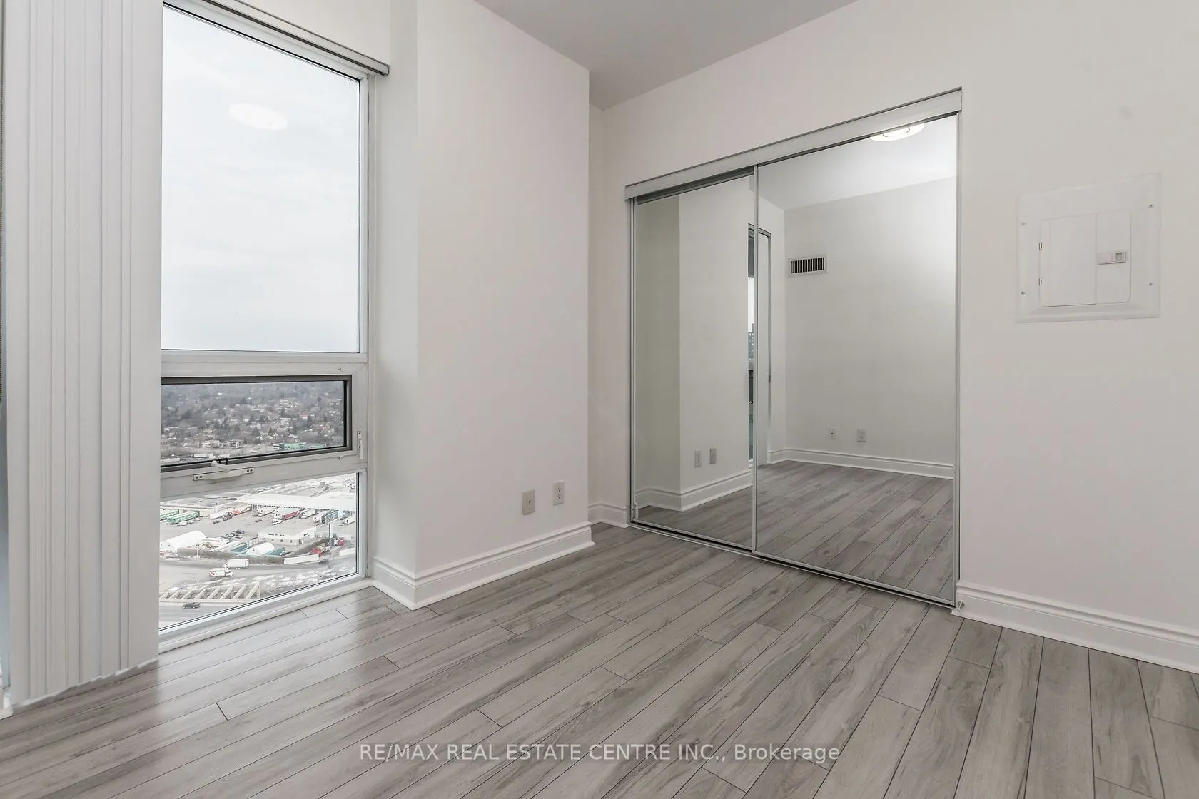 16 Brookers Lane, #3601