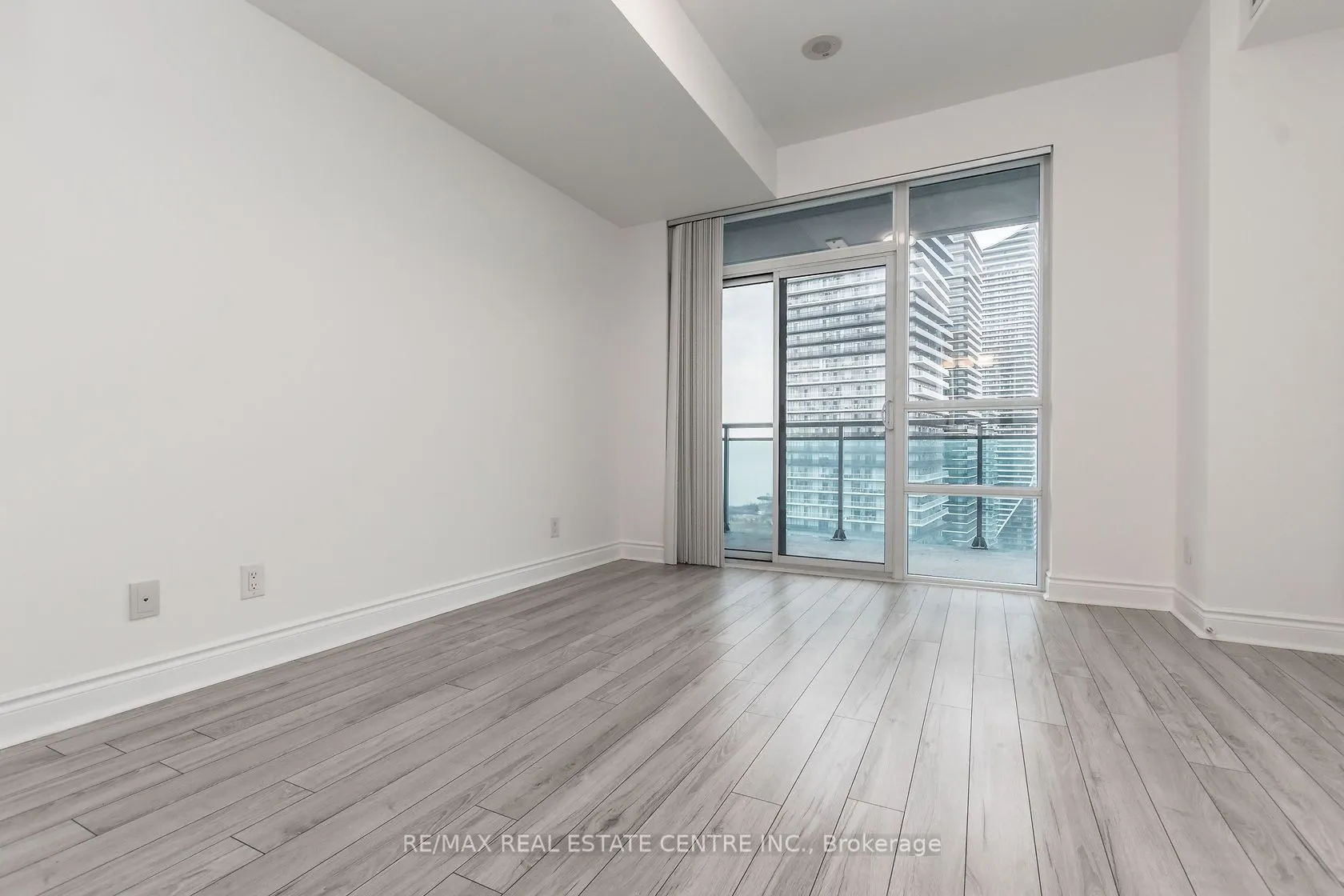 16 Brookers Lane, #3601