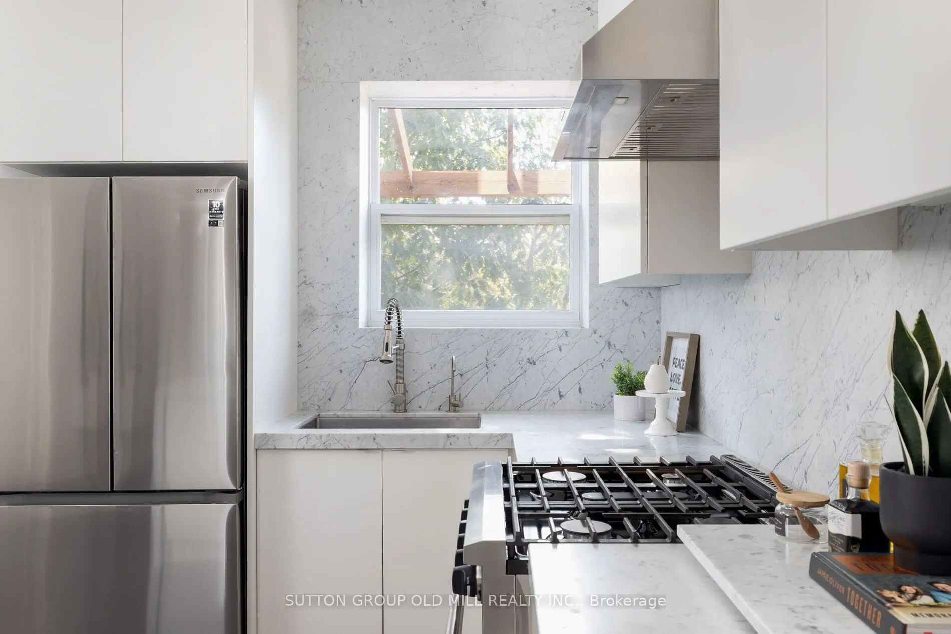 69 Peterborough Avenue