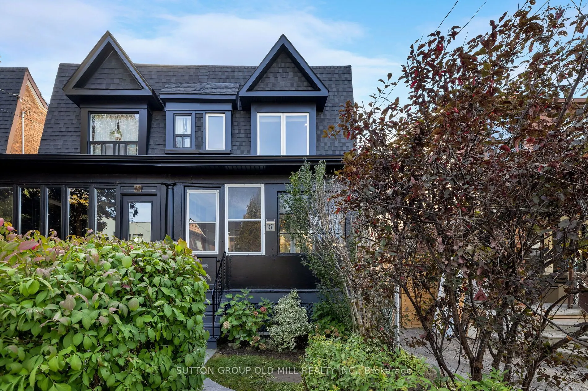 69 Peterborough Avenue