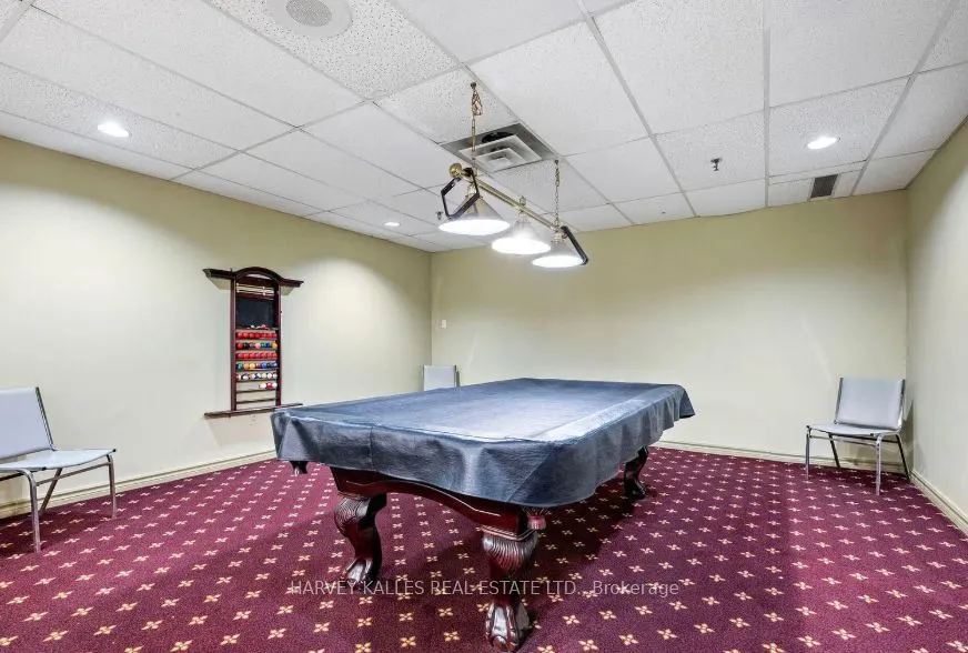 20 Cherrytree Drive, #812