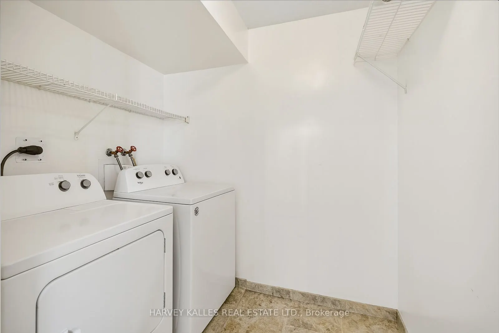 20 Cherrytree Drive, #812