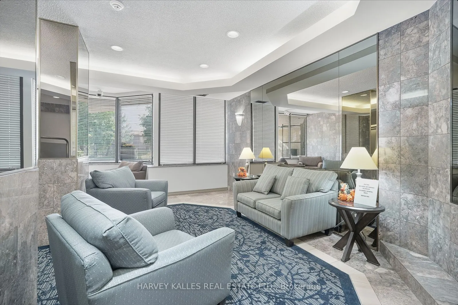 20 Cherrytree Drive, #812