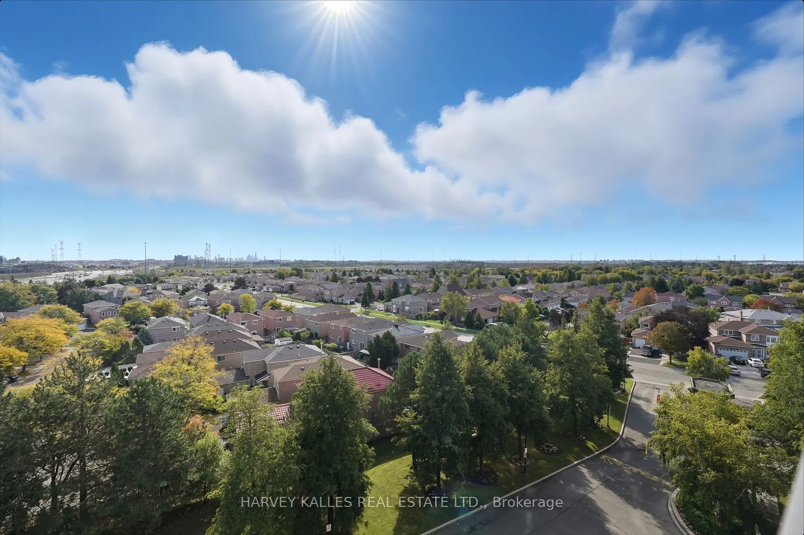 20 Cherrytree Drive, #812