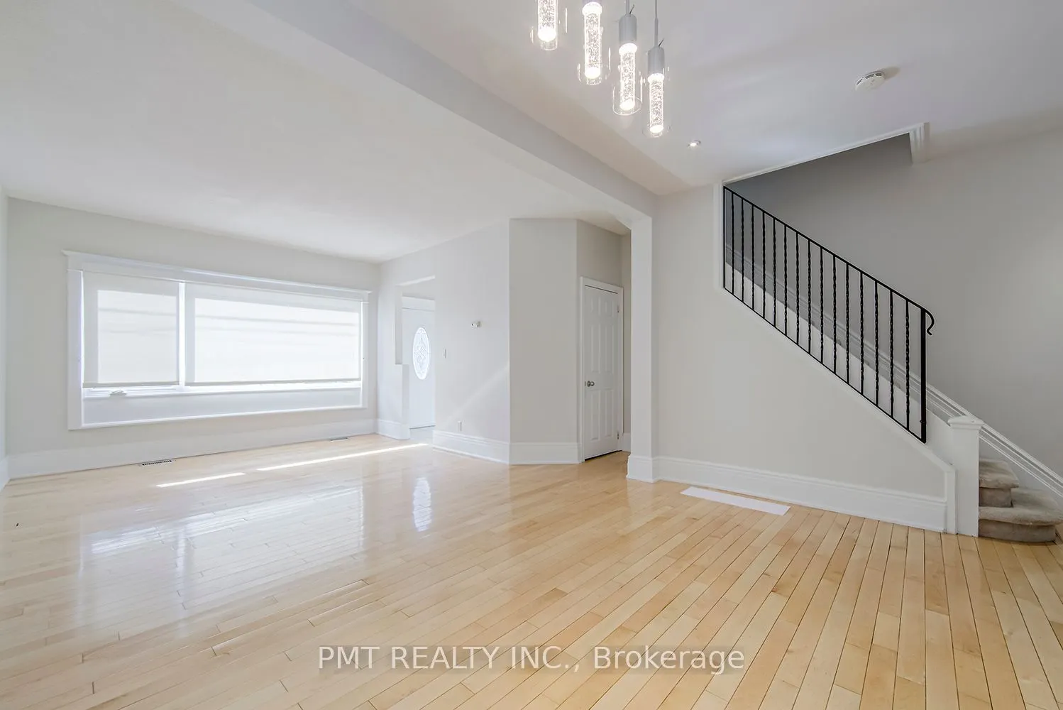 39 Windermere Avenue, #Main
