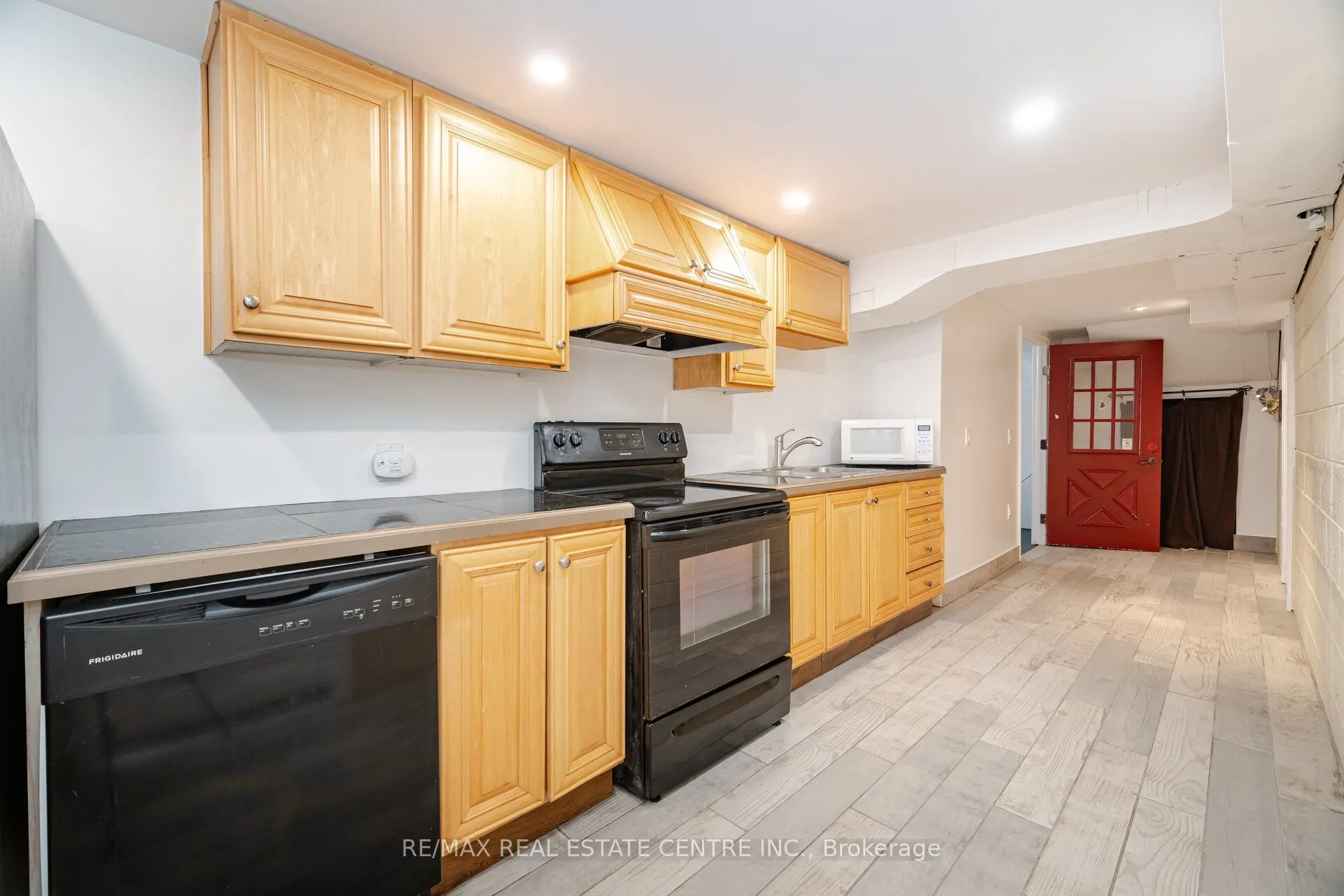 292 Kingsleigh Court