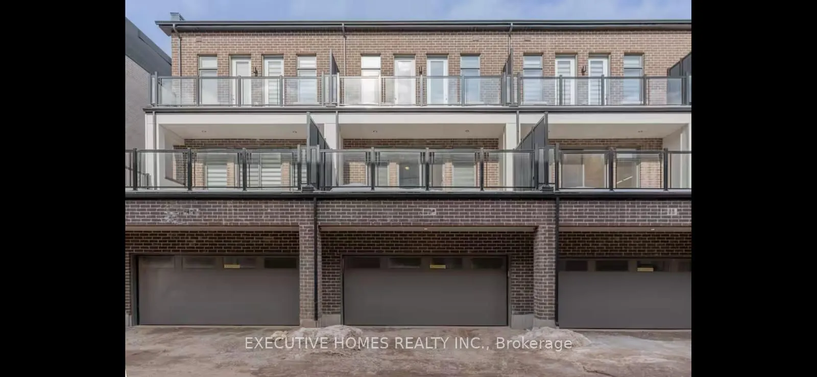 3092 Meadowridge Drive