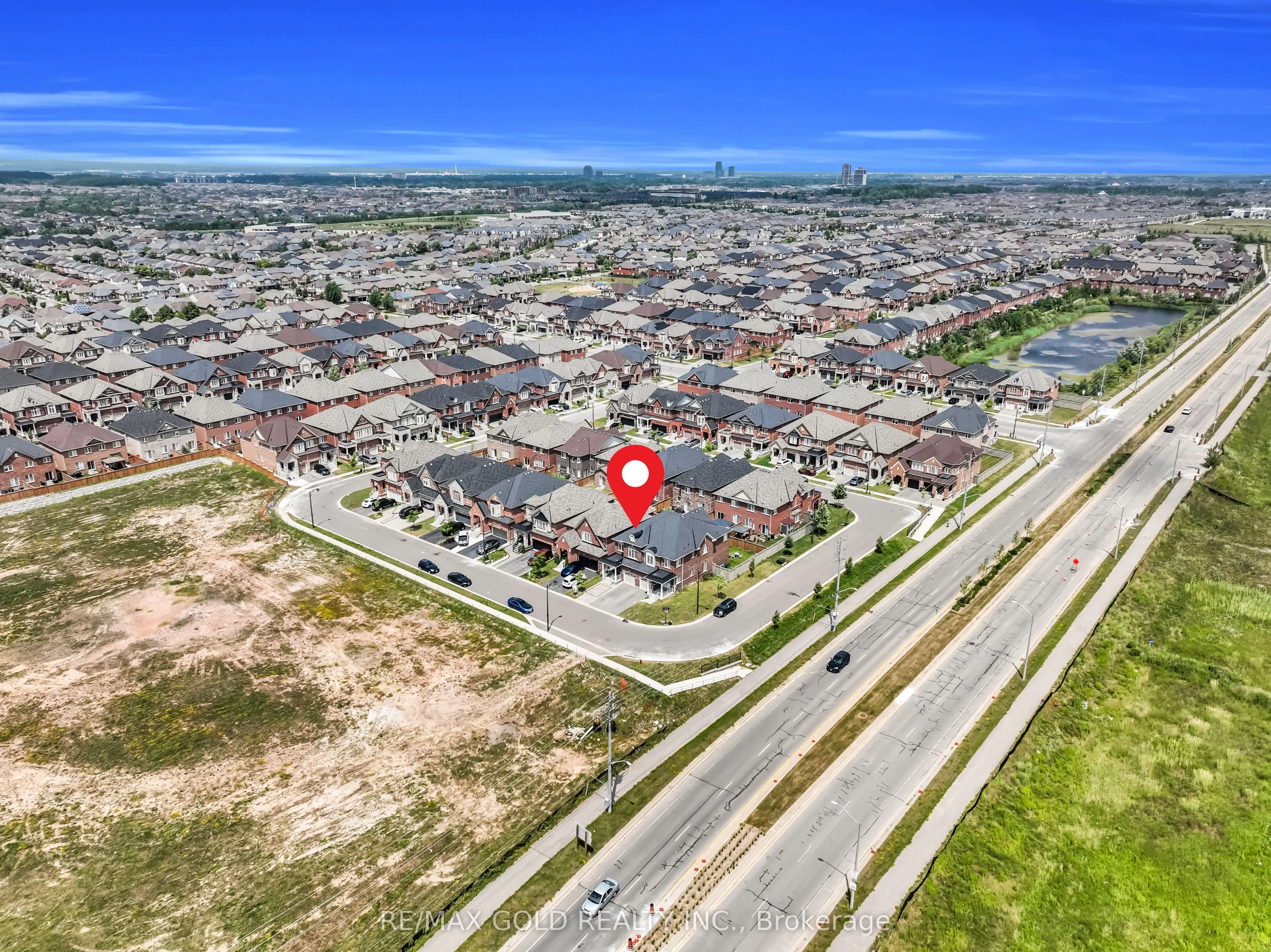 564 Bessborough Drive