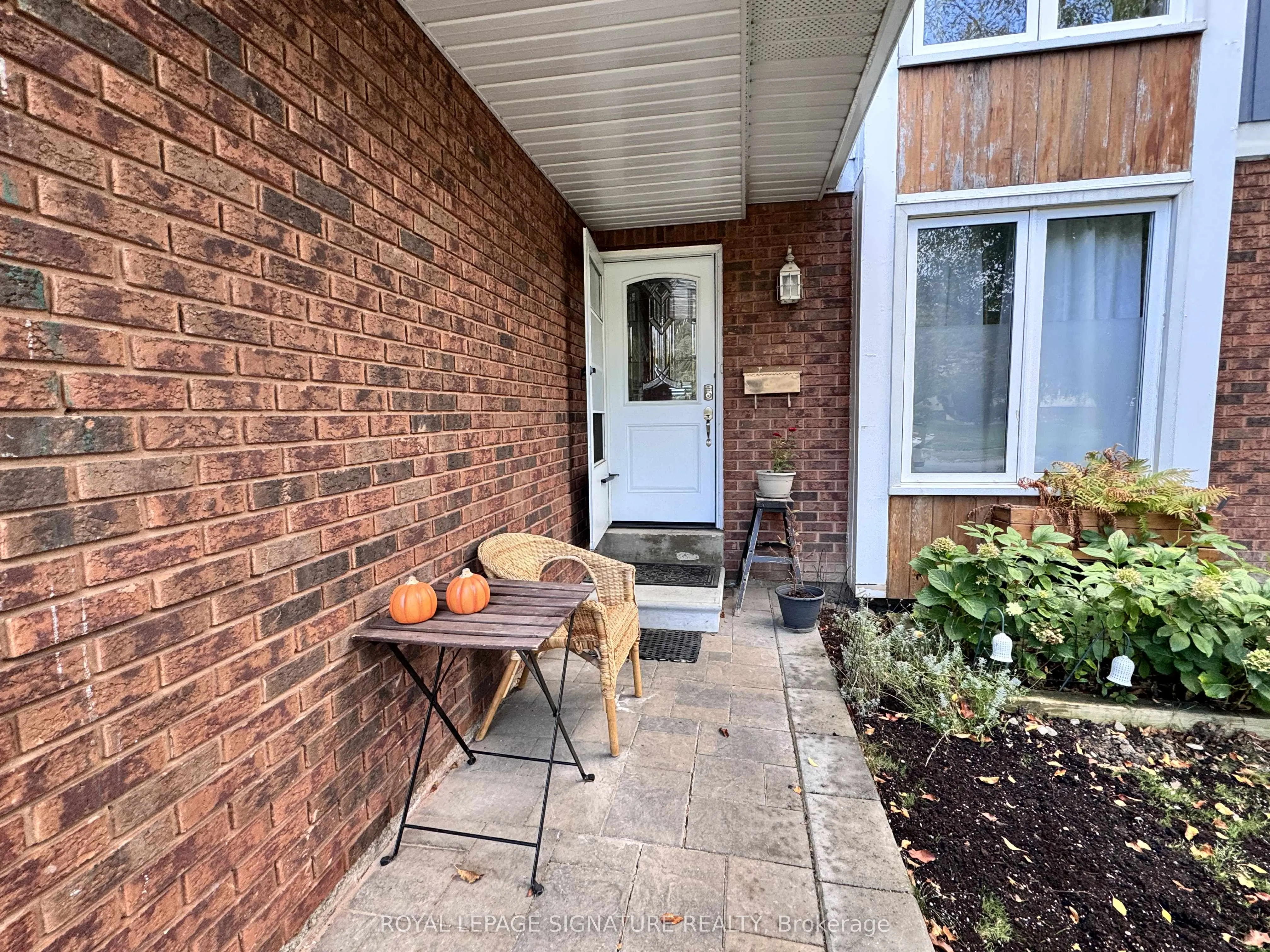4273 Pheasant Run, #Main