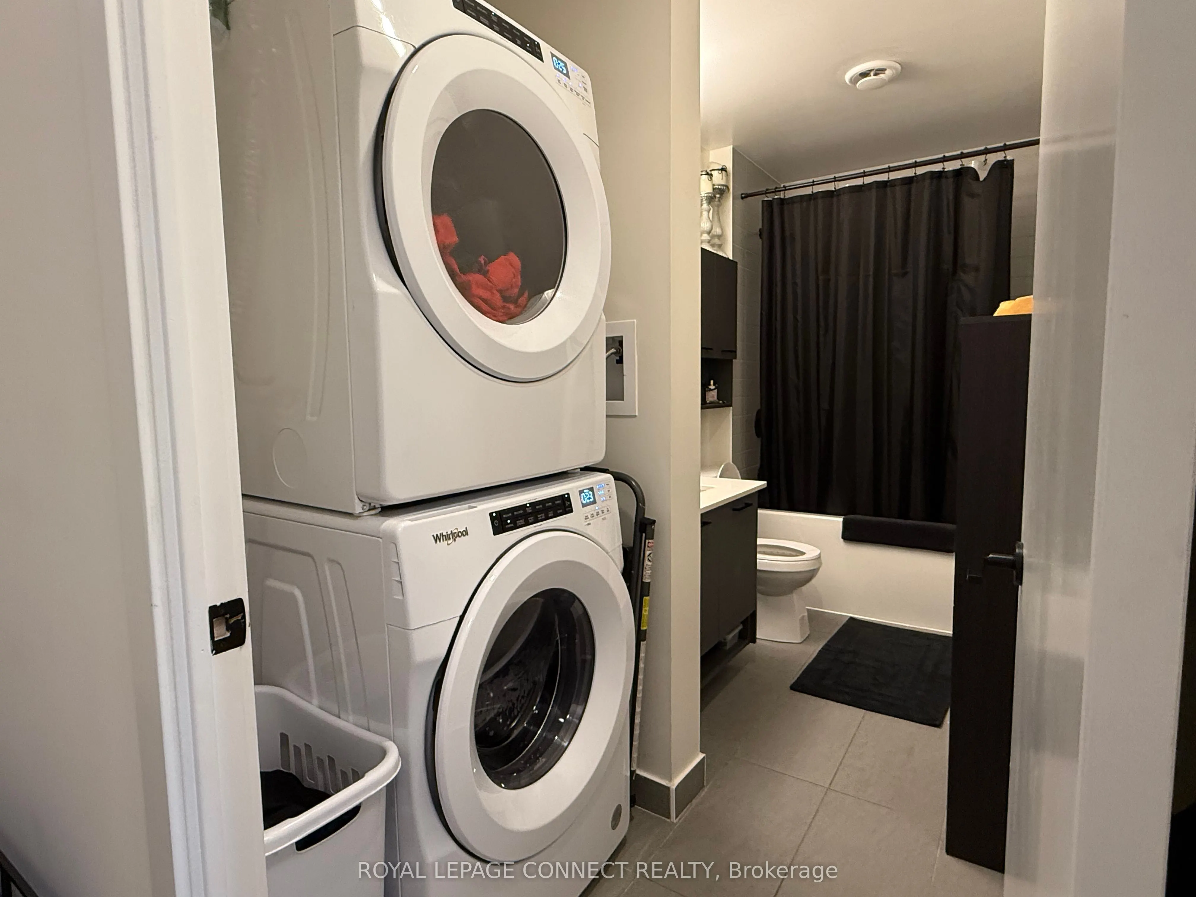 2300 St Clair Avenue W, #112
