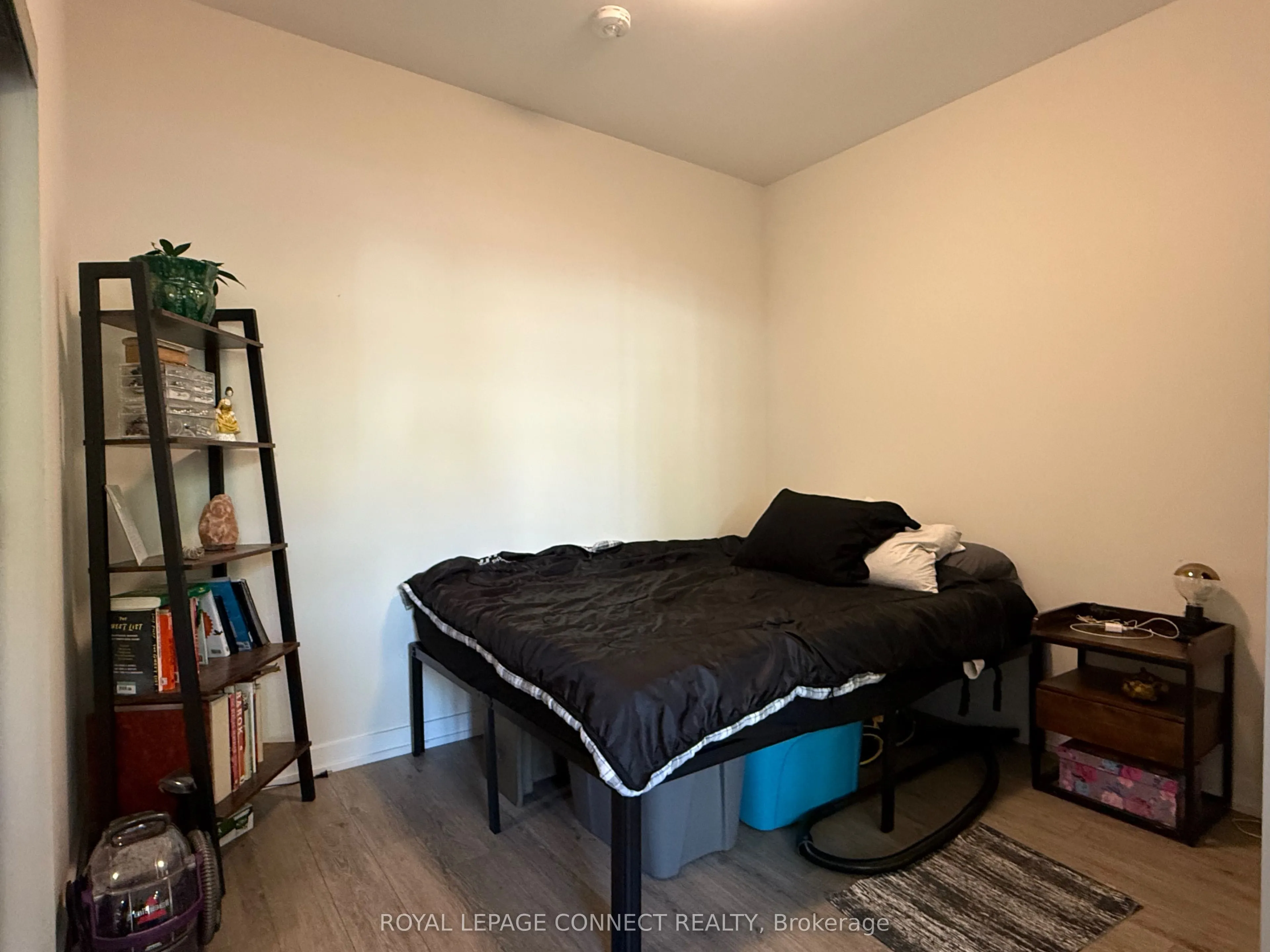 2300 St Clair Avenue W, #112