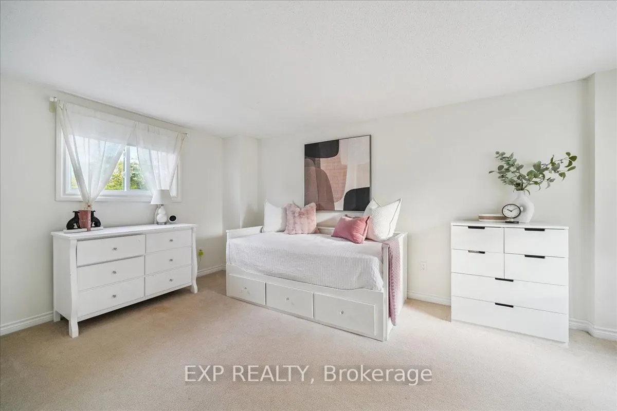 1173 Bridlewood Trail