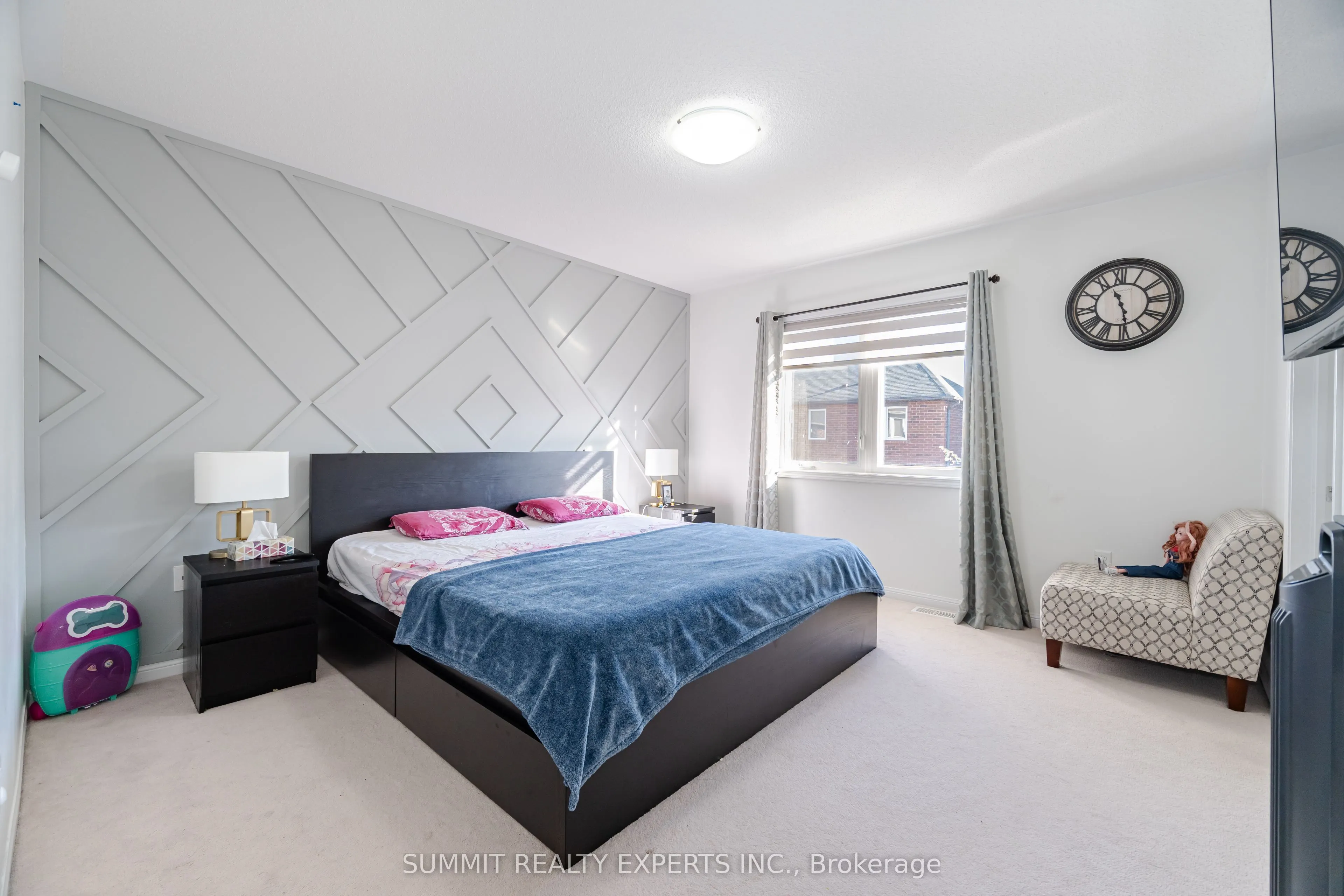 39 Donomore Drive, #Upper