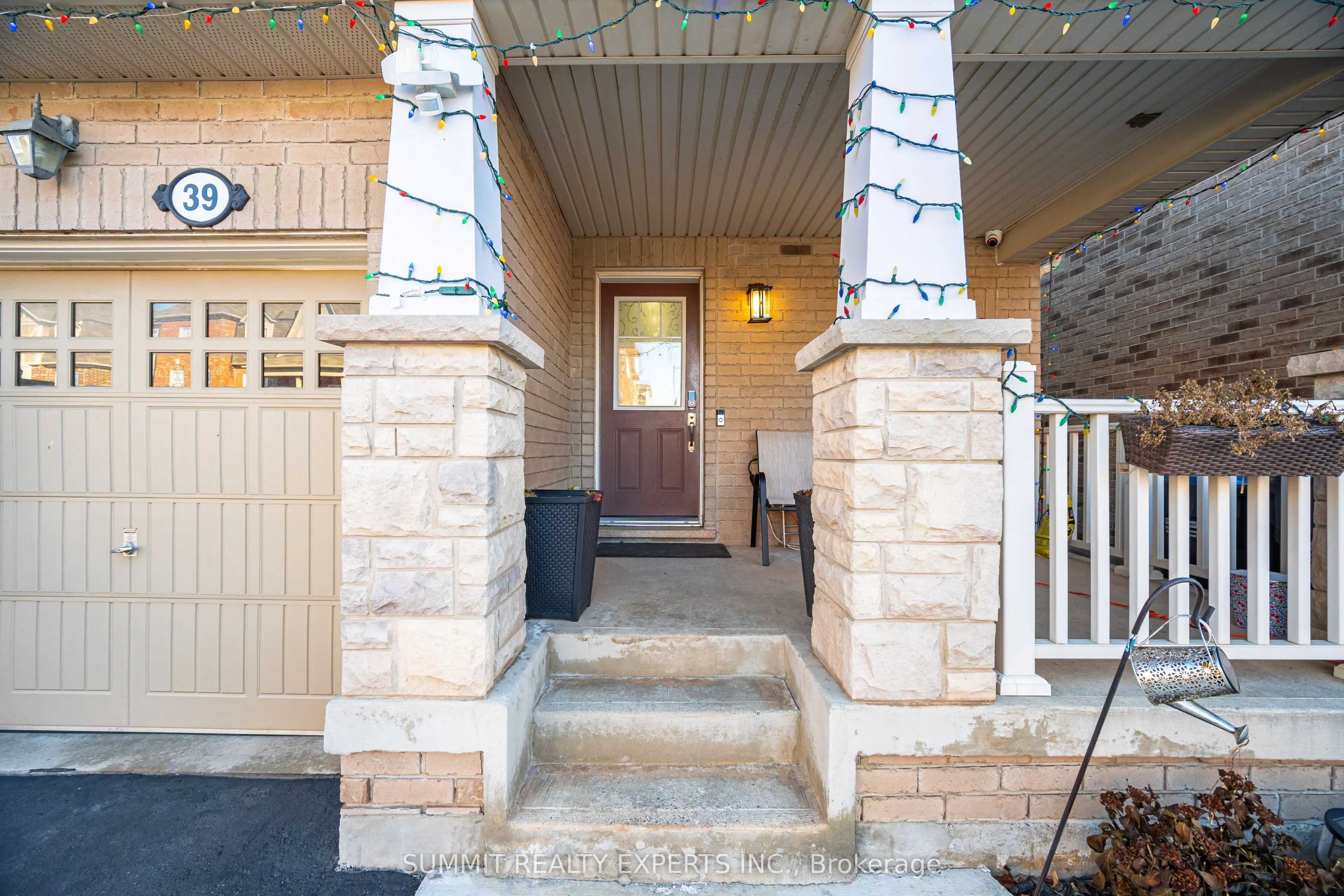 39 Donomore Drive, #Upper