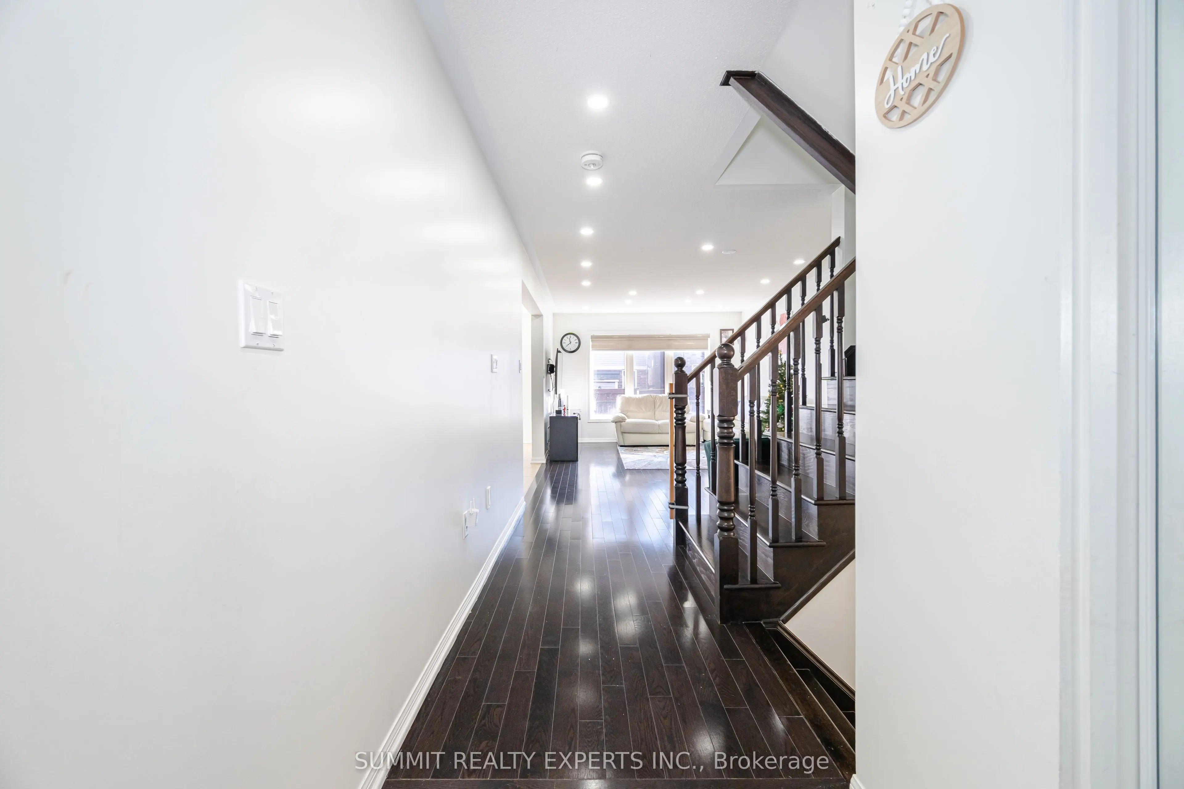 39 Donomore Drive, #Upper