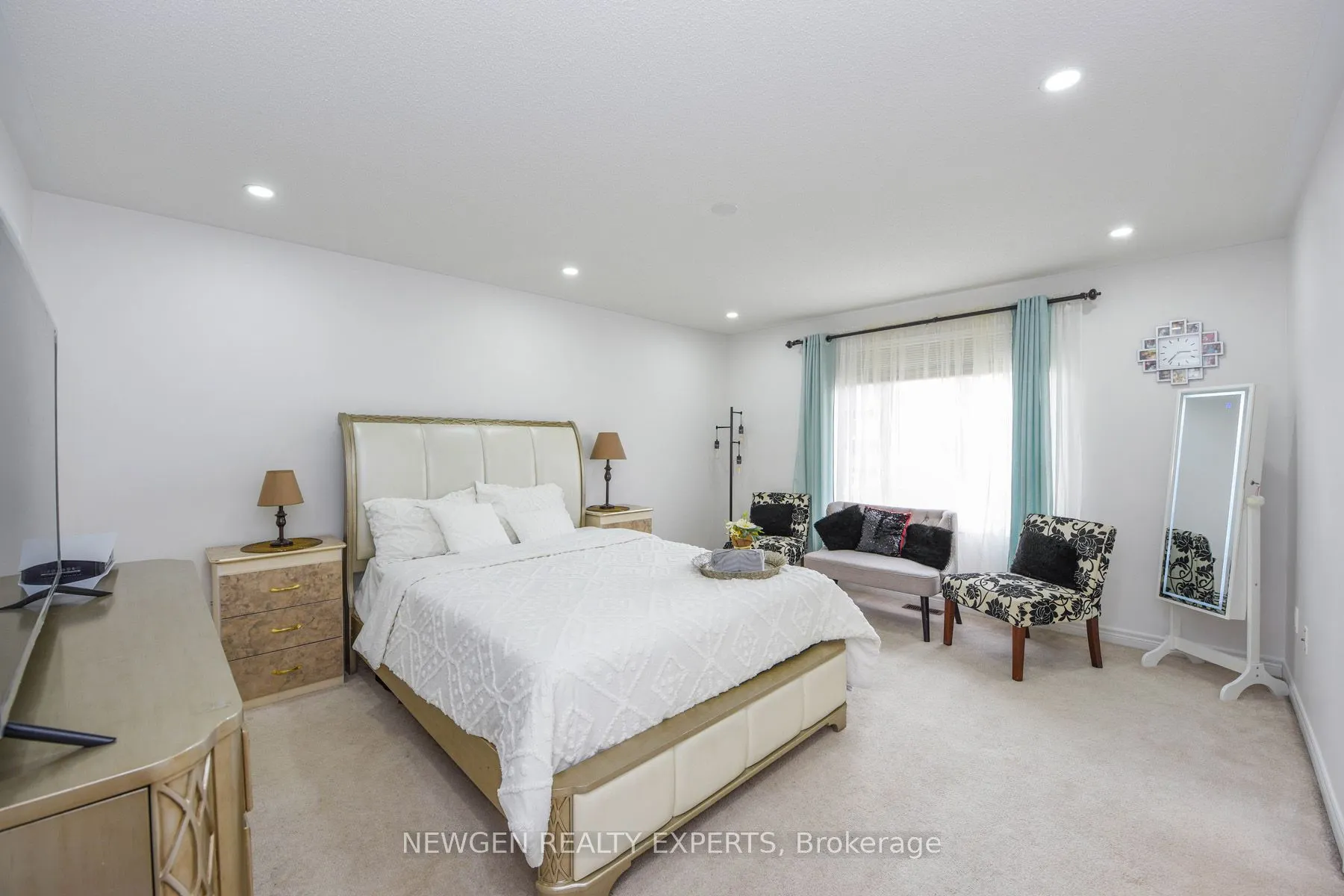 30 Lorenzo Circle