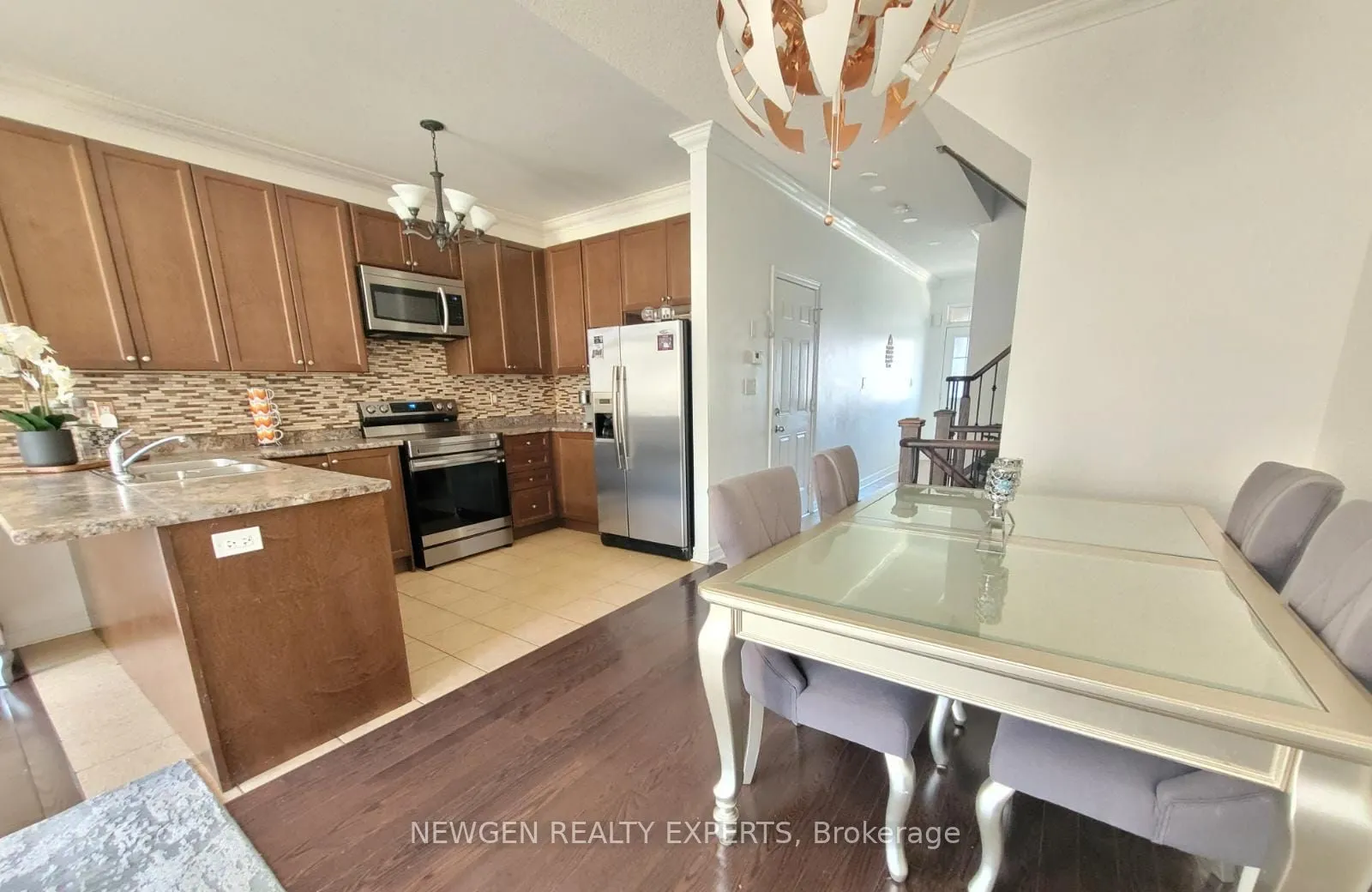 30 Lorenzo Circle