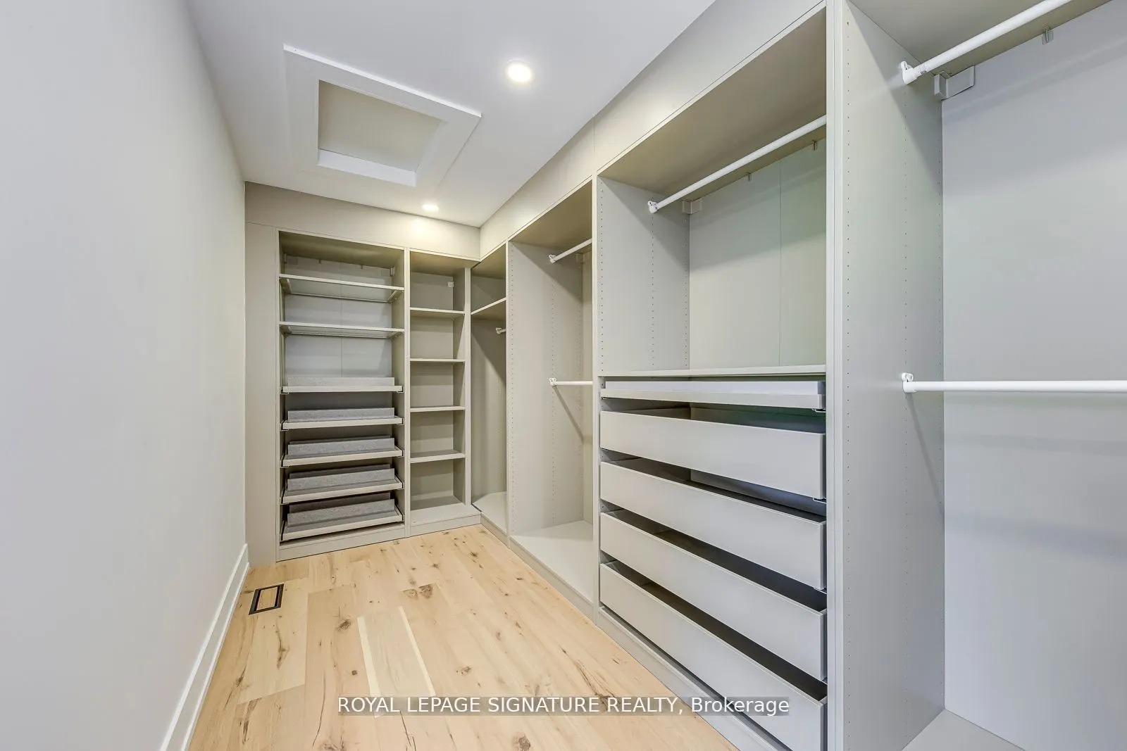 11024 Trafalgar Road