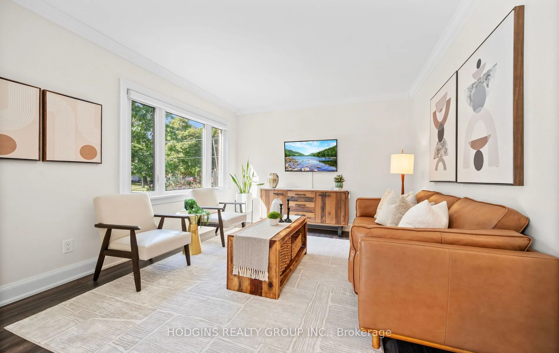 1319 Lakebreeze Drive