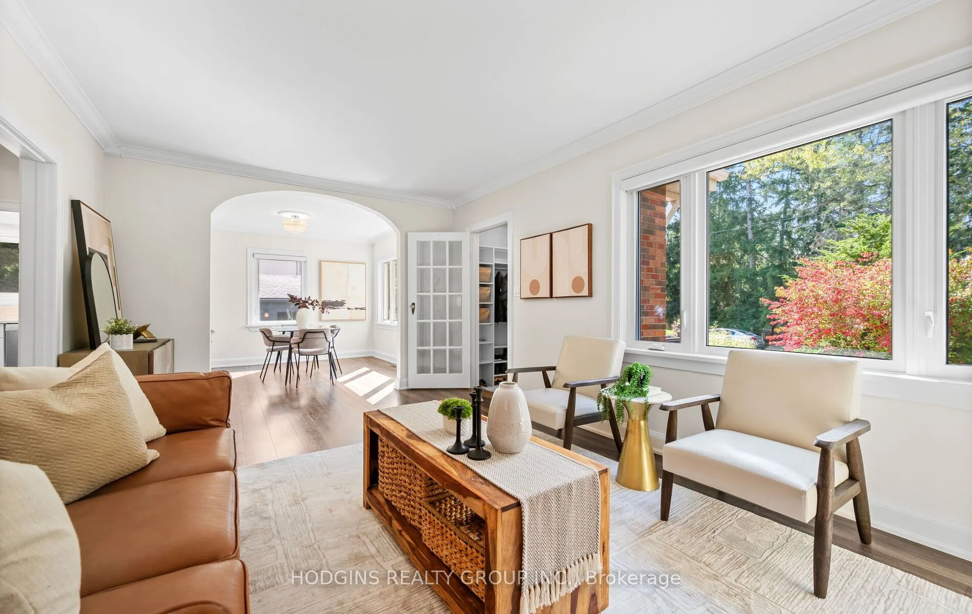 1319 Lakebreeze Drive