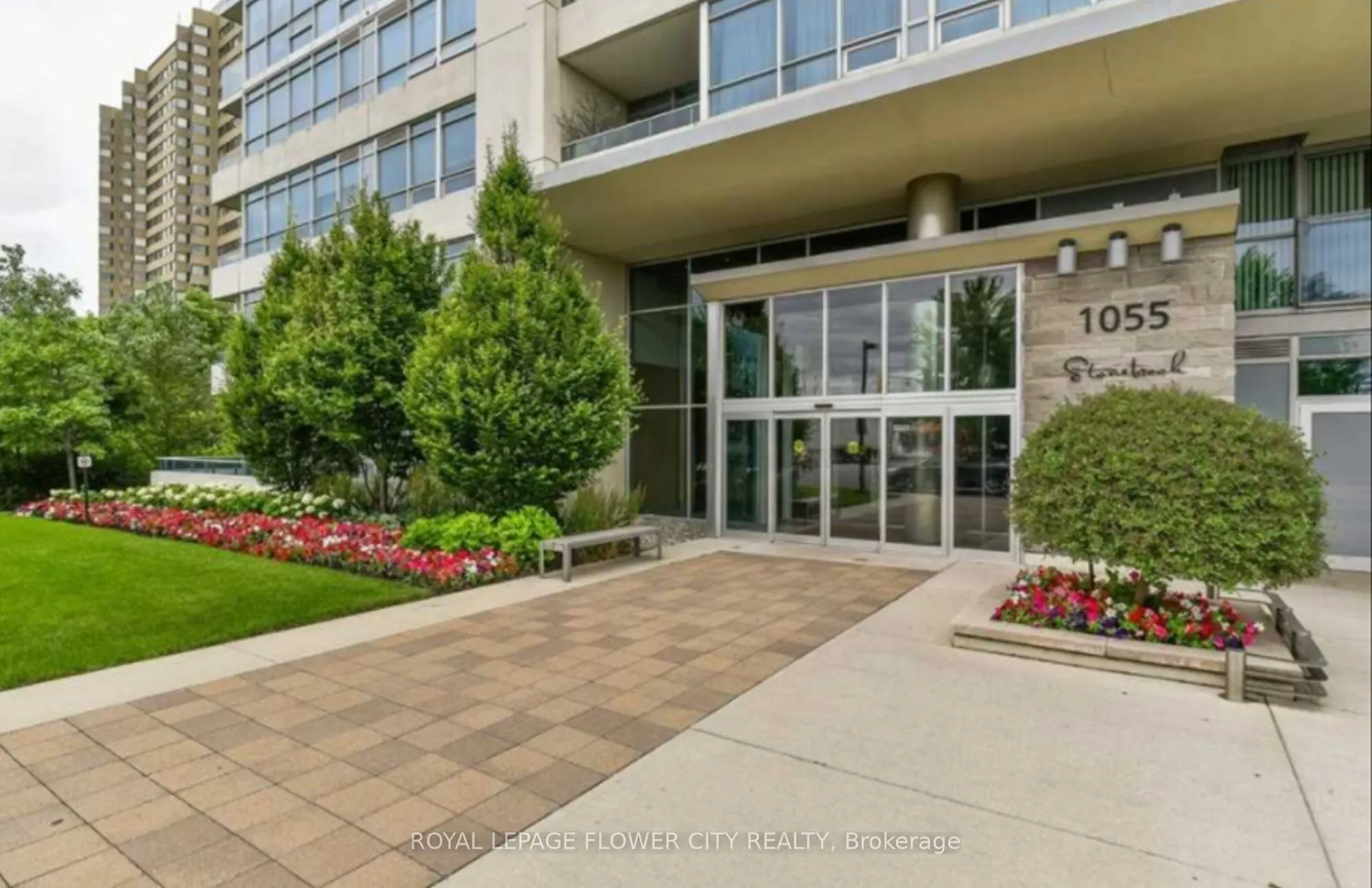 1055 Southdown Road, #14