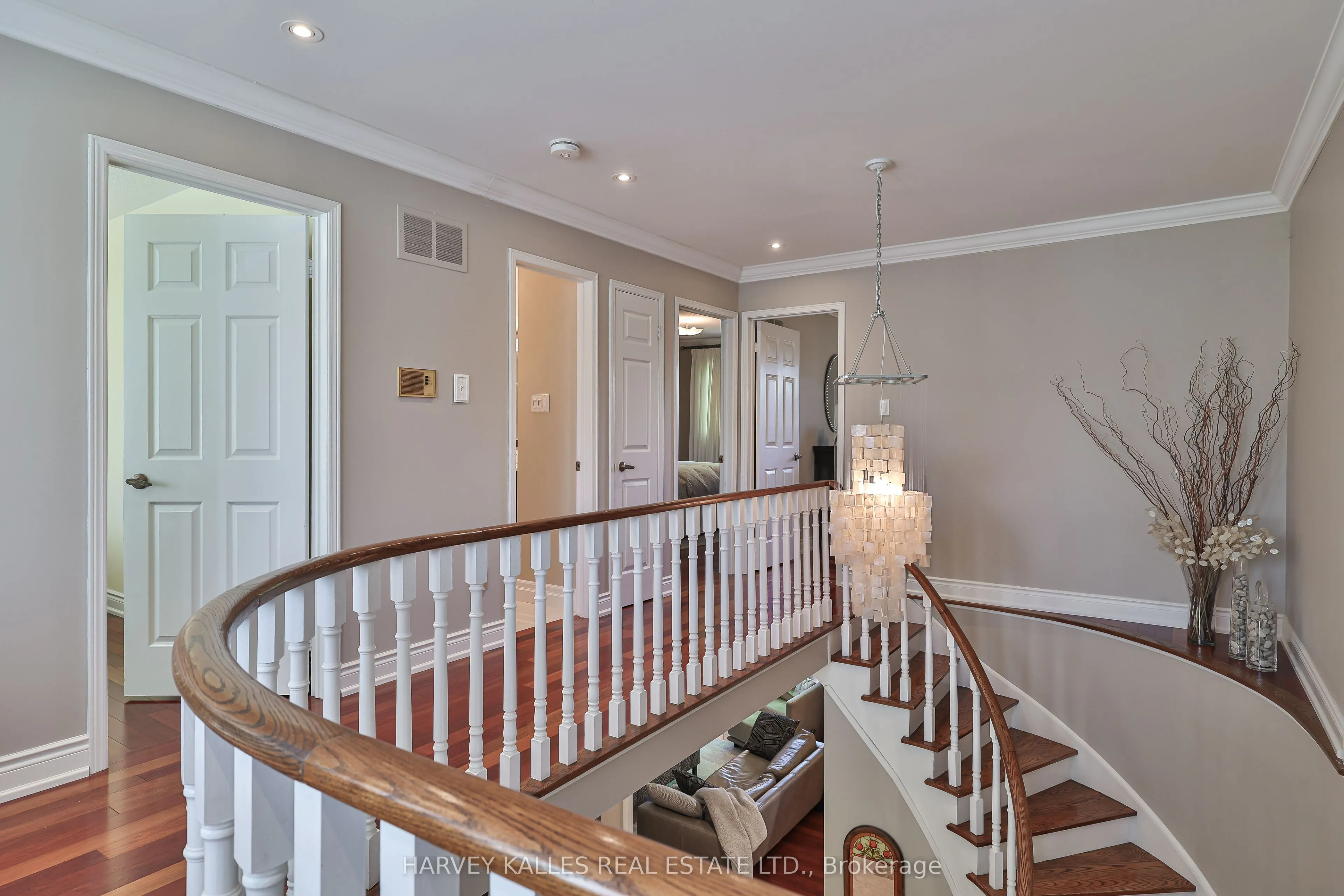 1240 Rosethorne Road