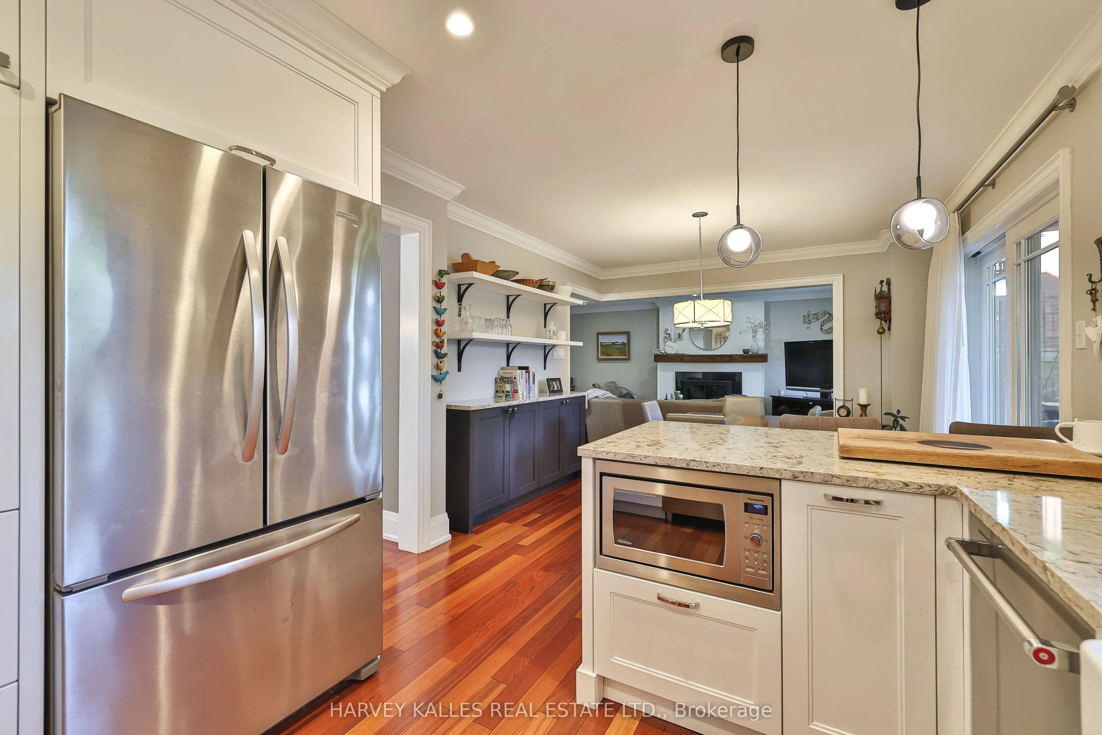 1240 Rosethorne Road
