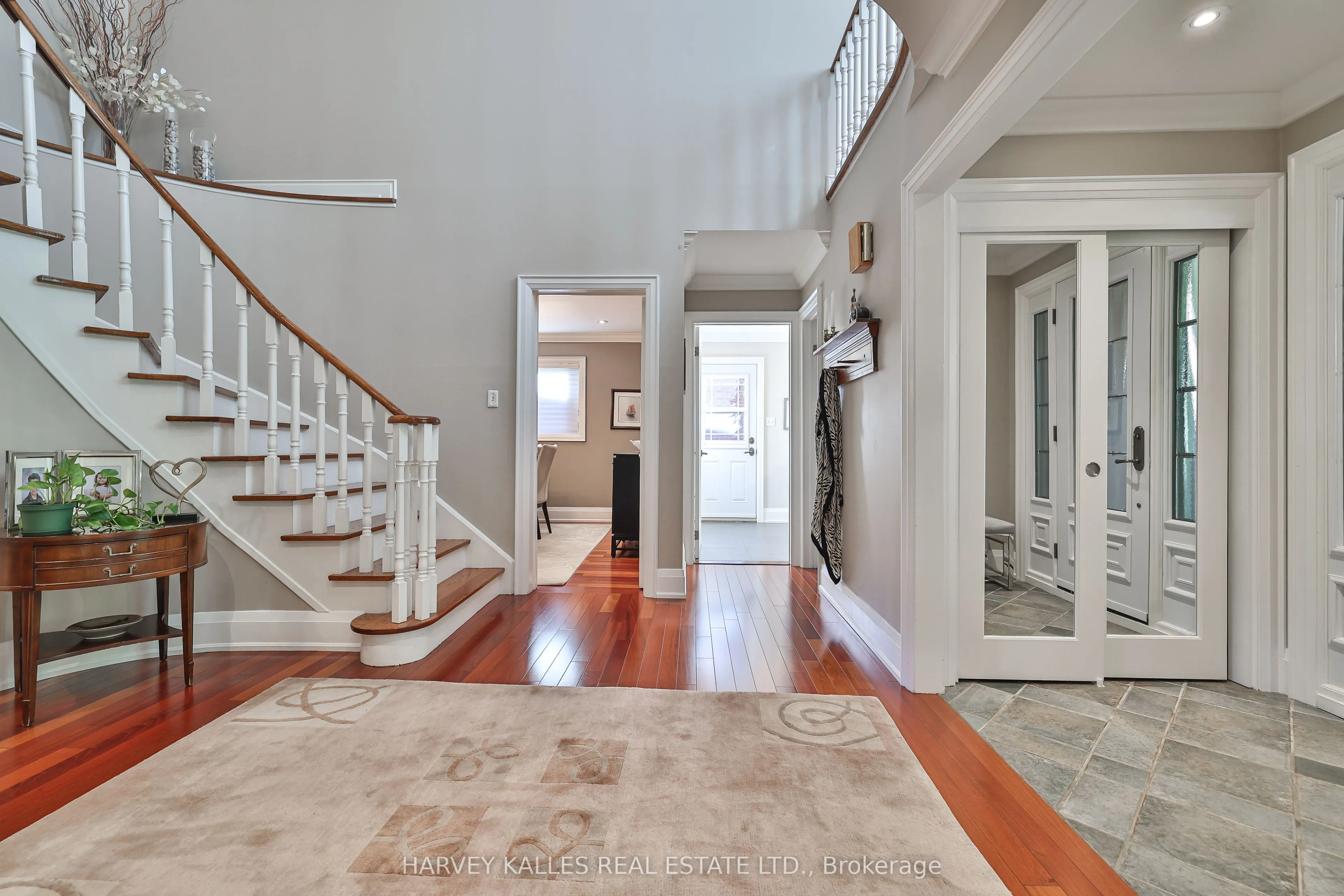 1240 Rosethorne Road