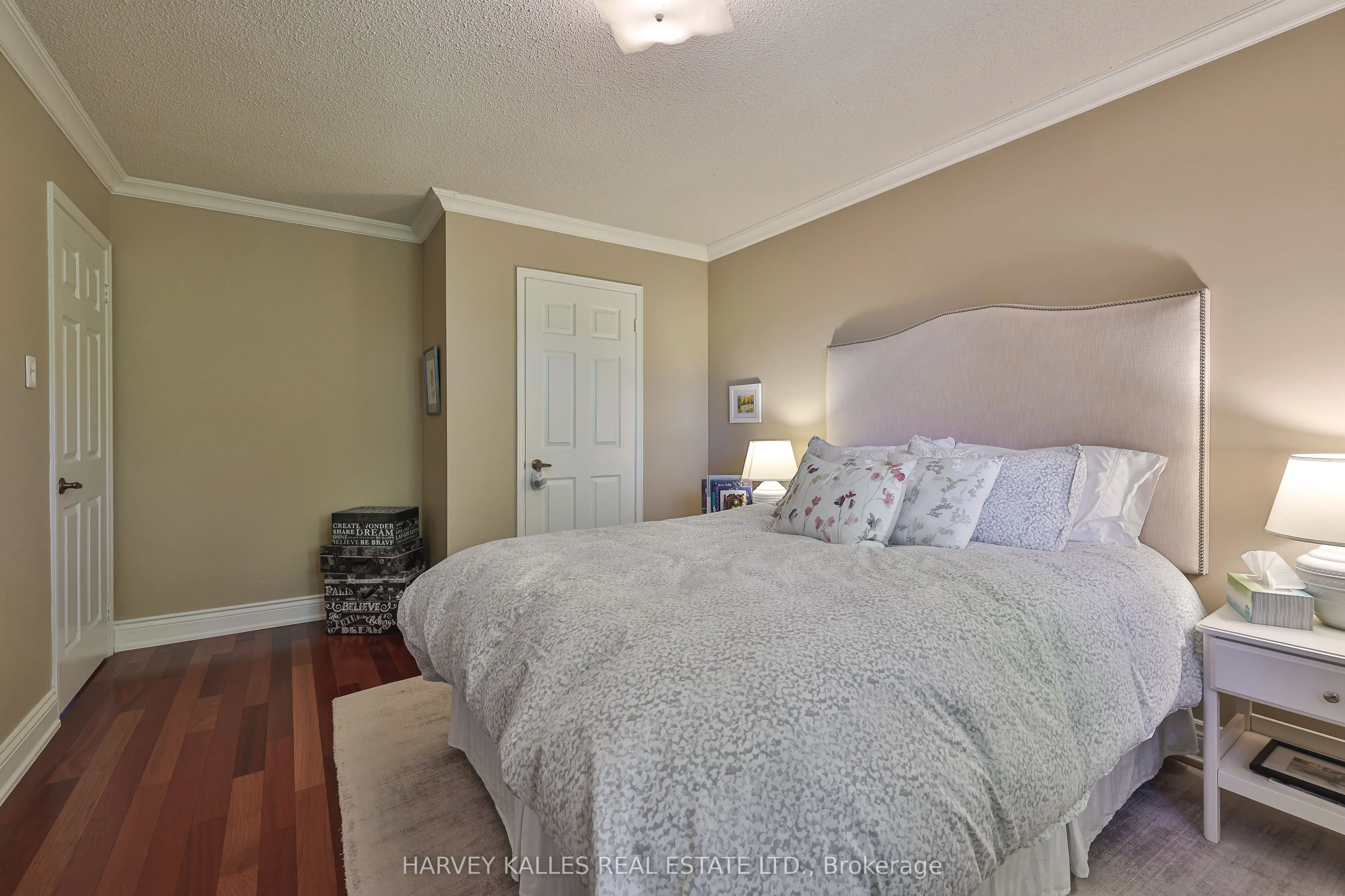 1240 Rosethorne Road