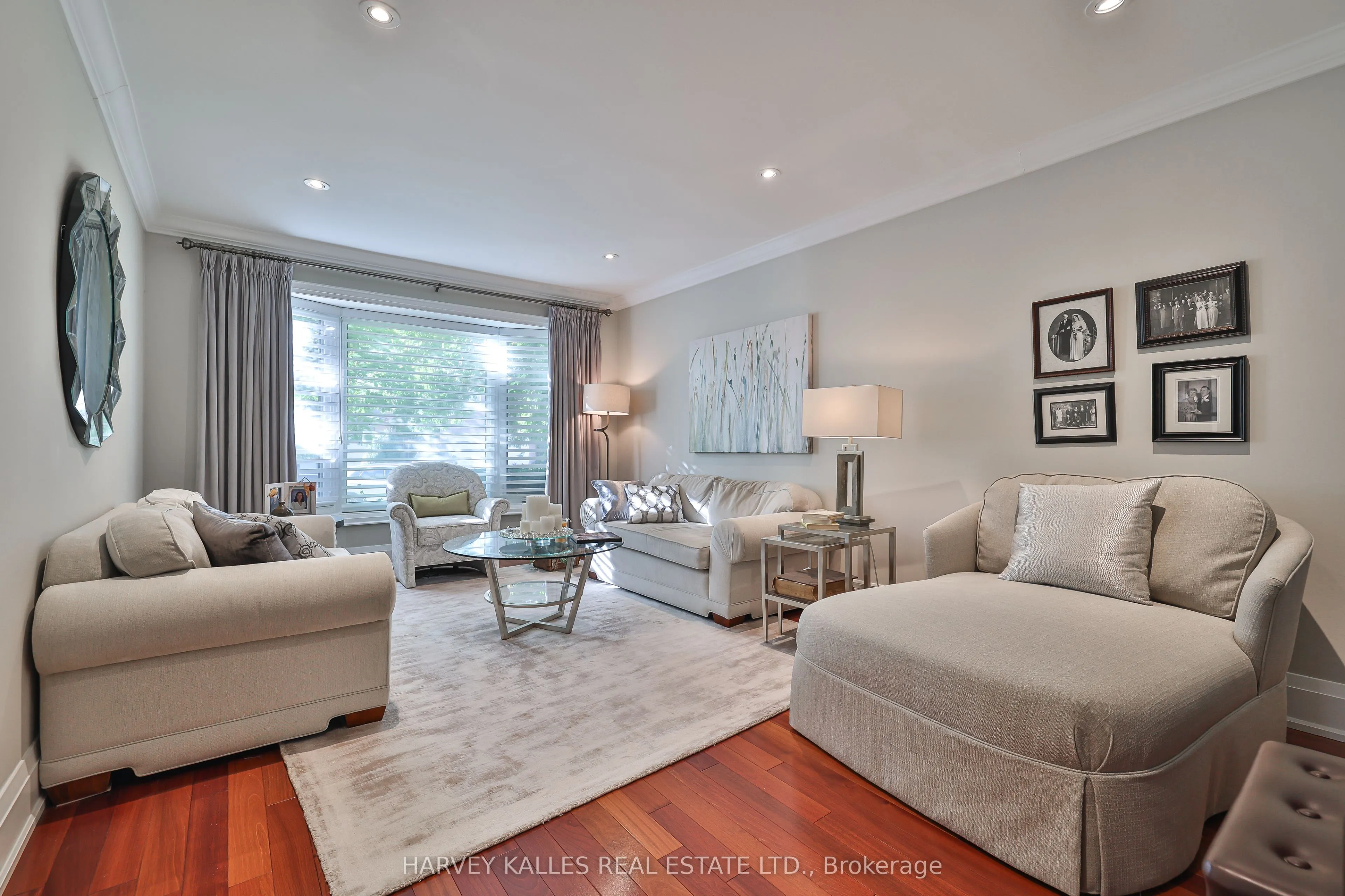 1240 Rosethorne Road