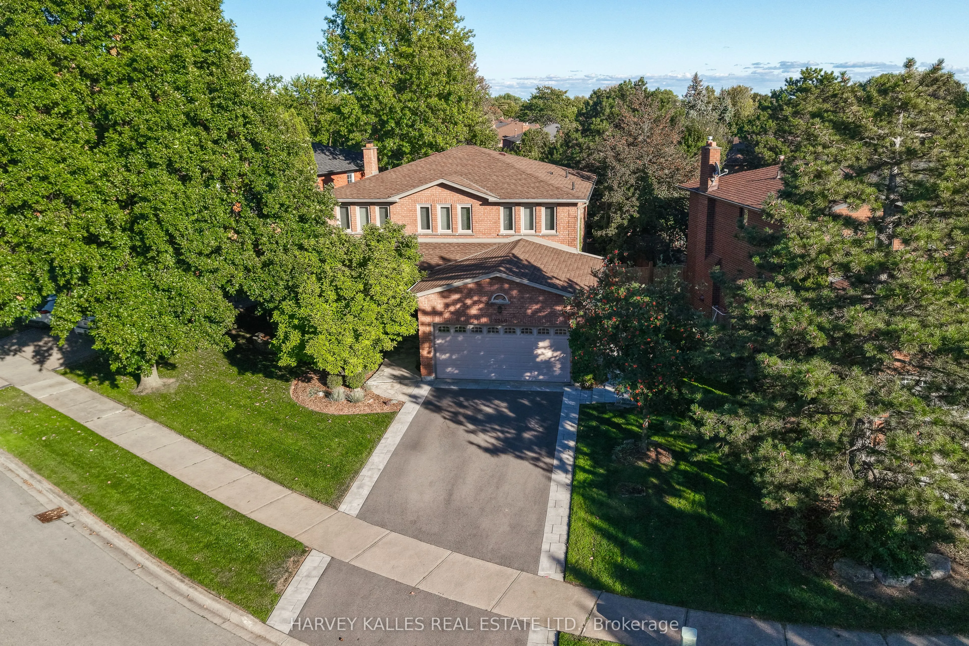 1240 Rosethorne Road