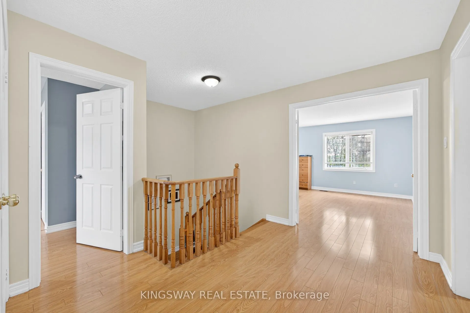 284 Holmes Crescent