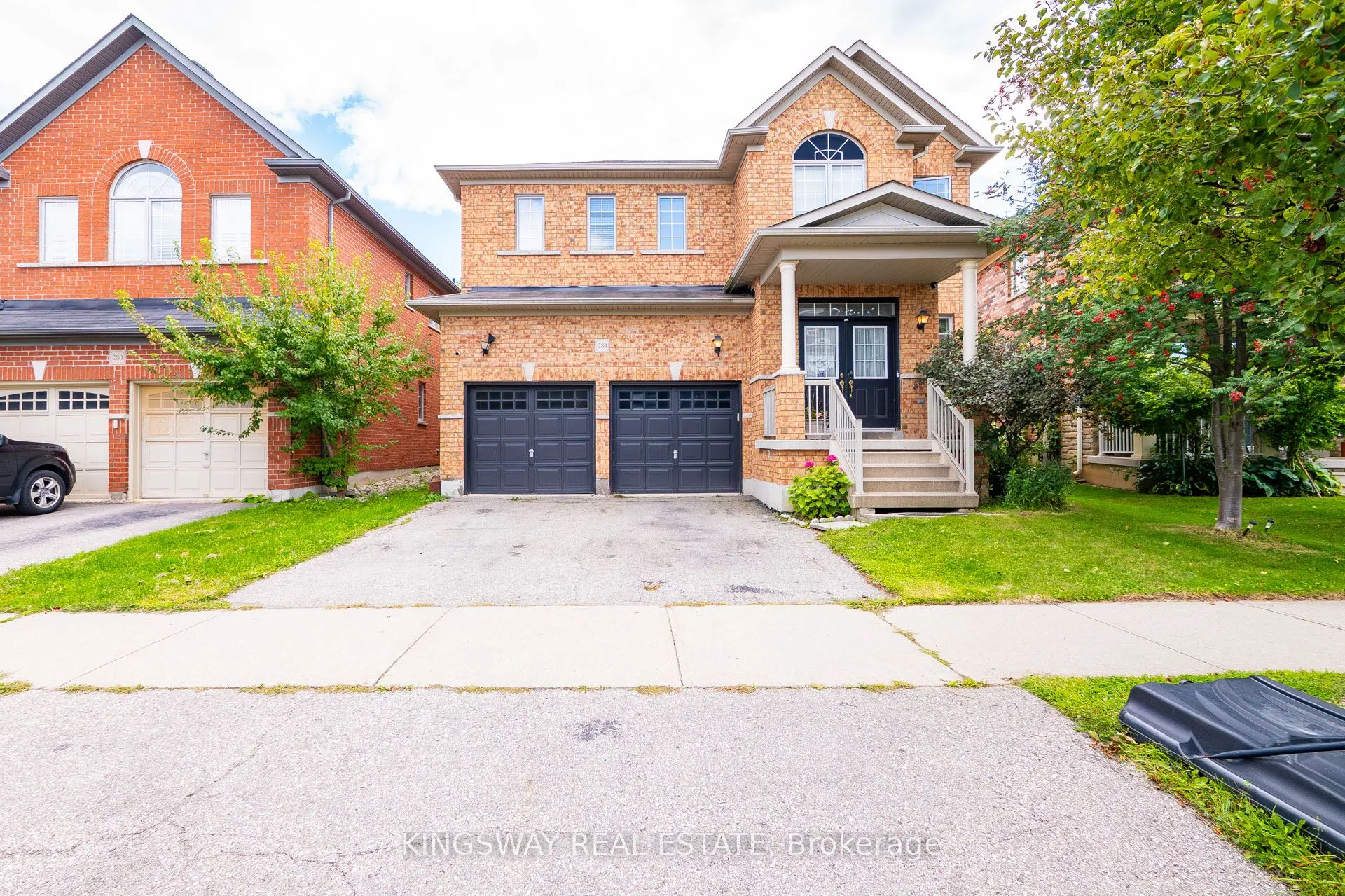 284 Holmes Crescent