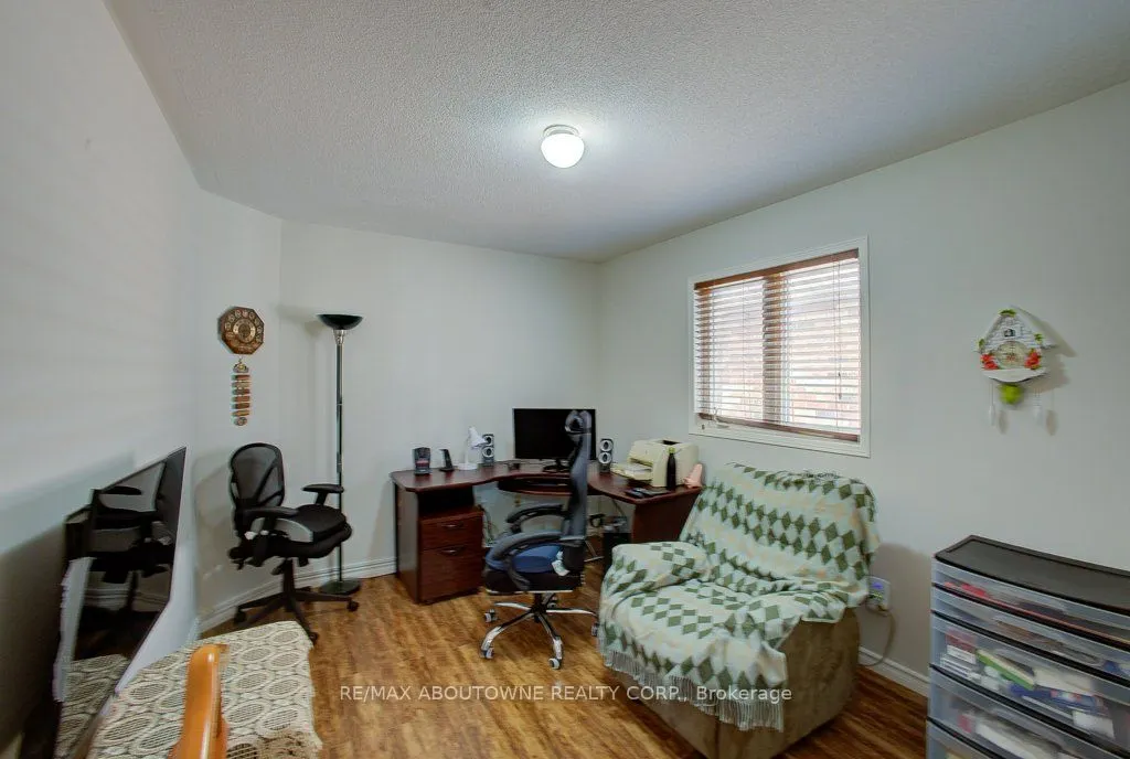 773 Shanks Heights