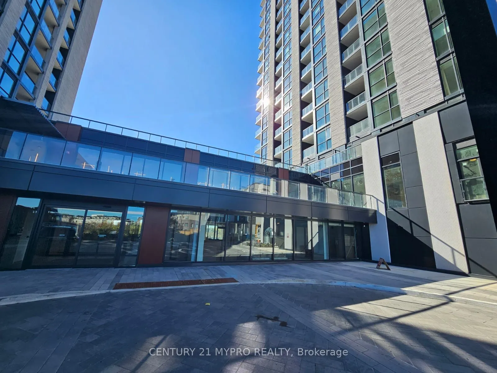 3079 Trafalgar Road, #2005