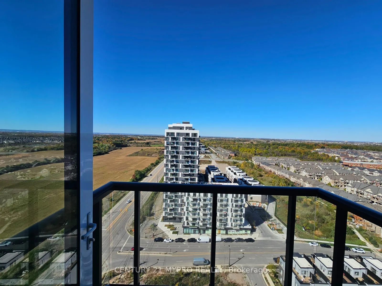 3079 Trafalgar Road, #2005
