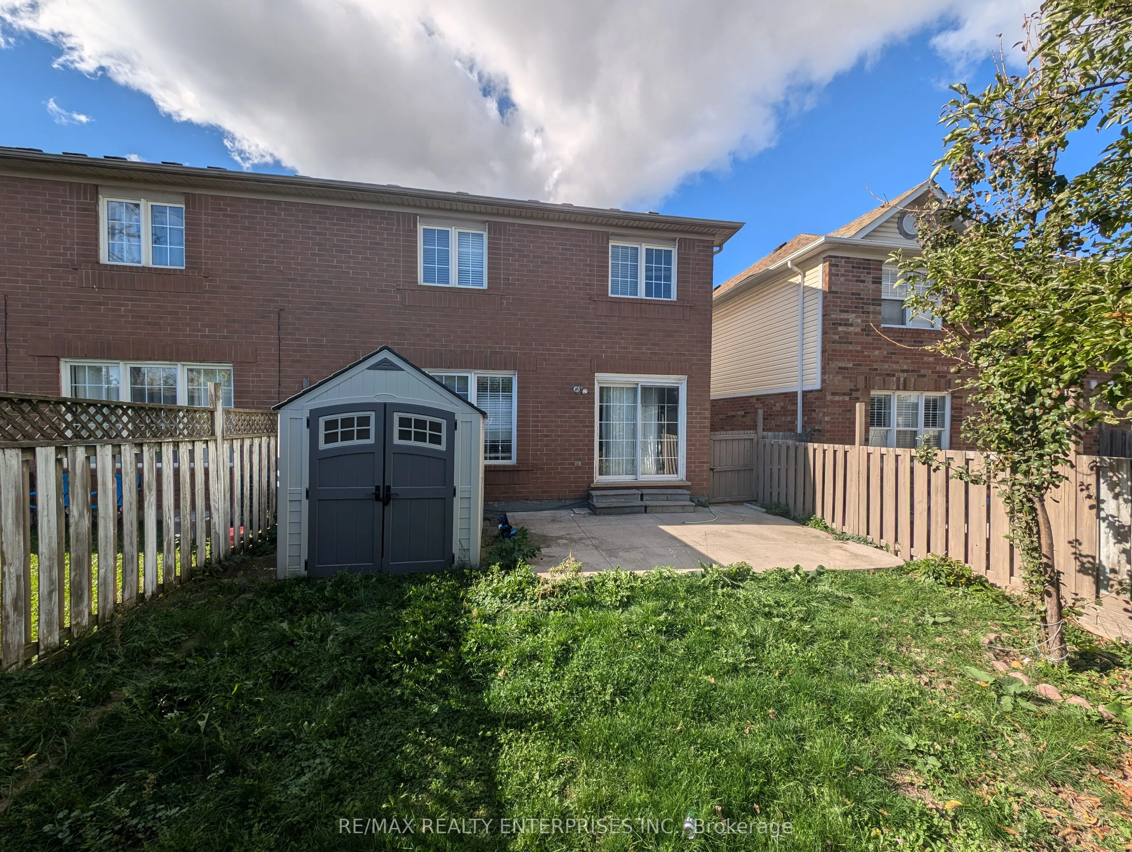 40 Sweetwood Circle