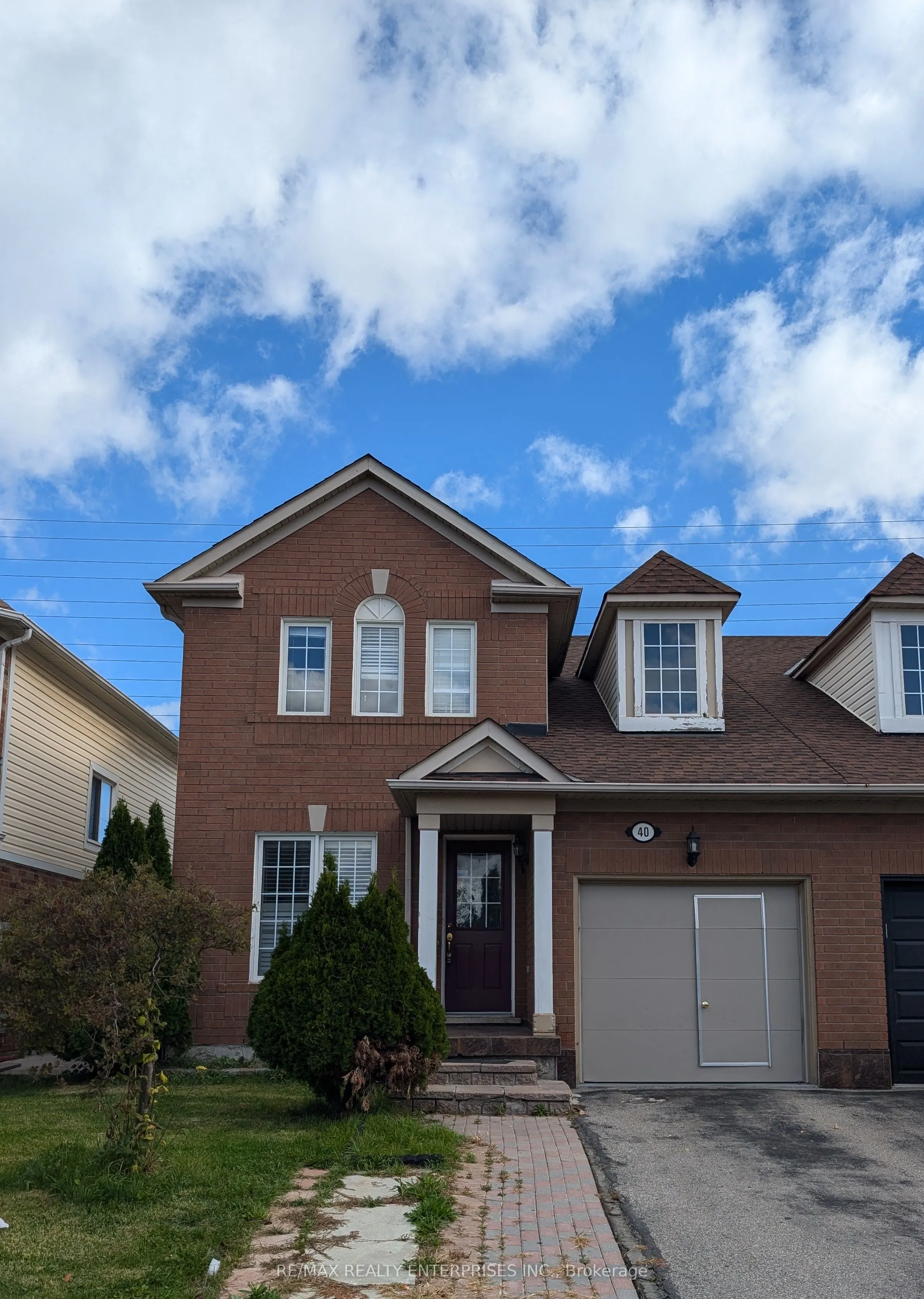 40 Sweetwood Circle