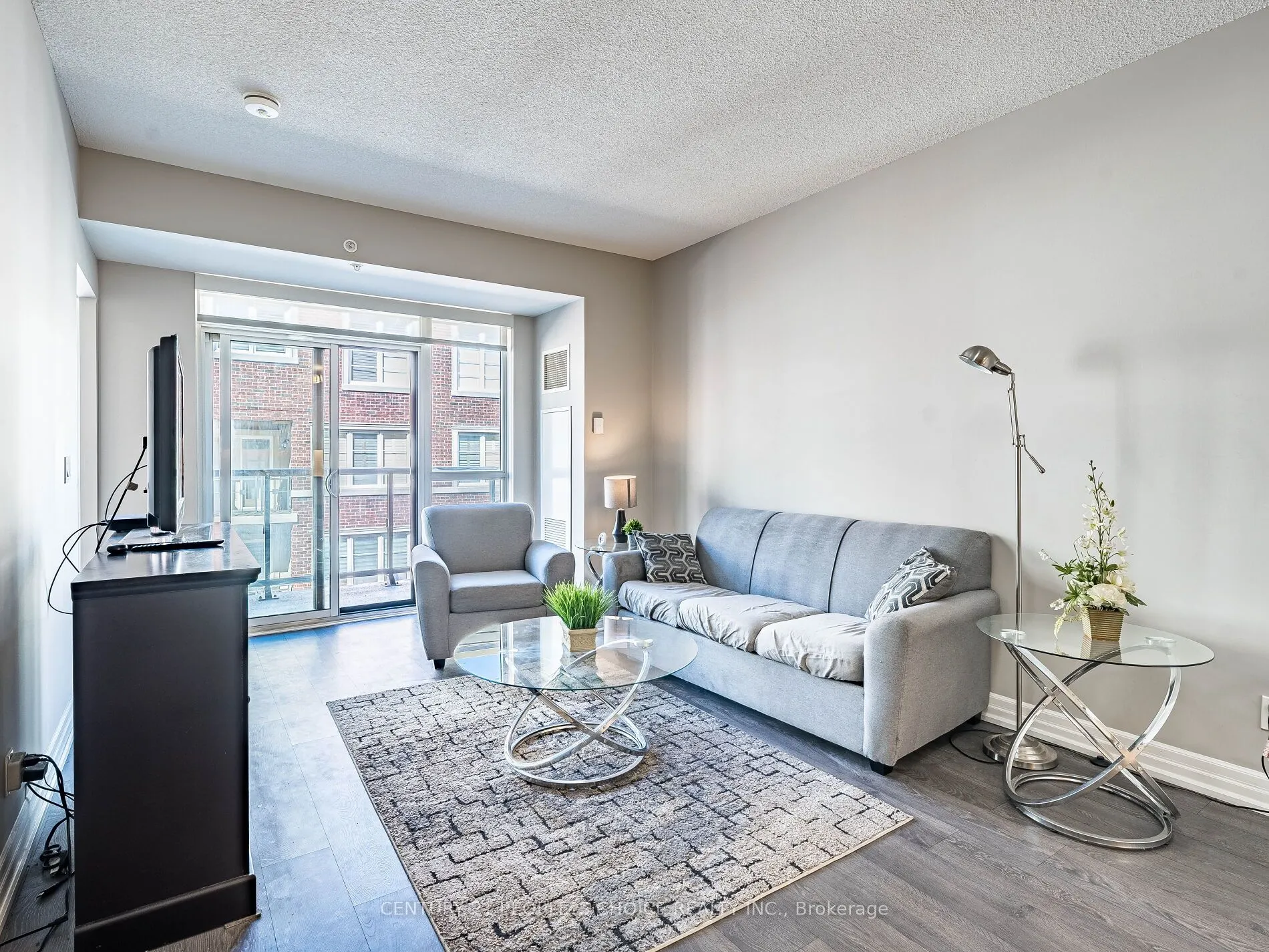 50 Ann Street, #411
