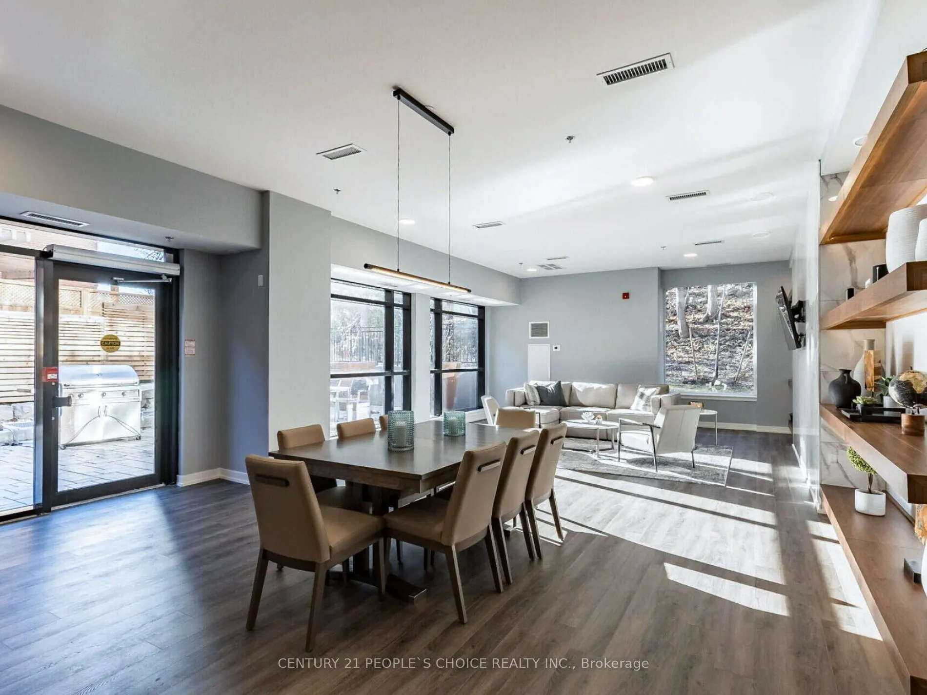50 Ann Street, #411