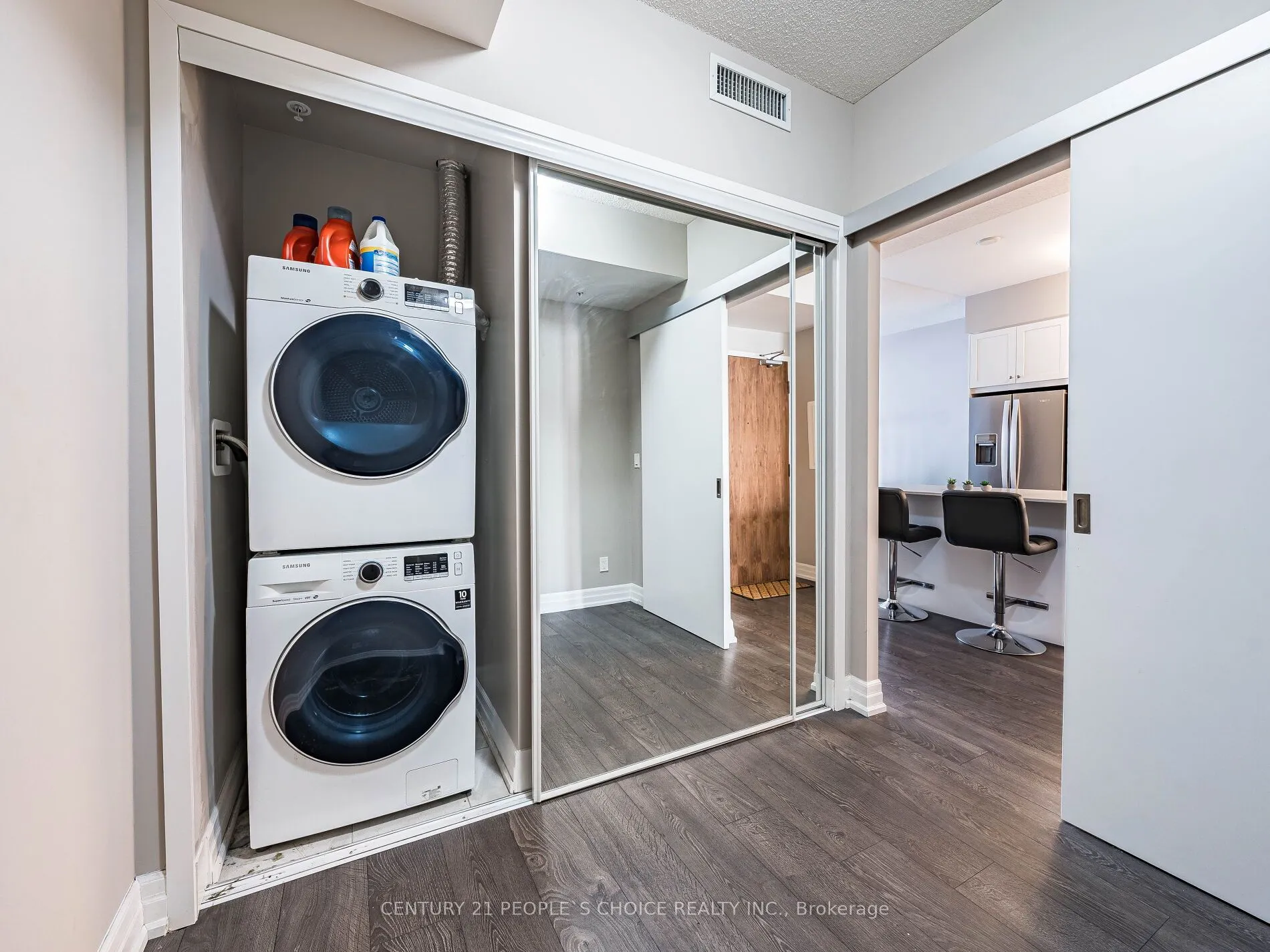 50 Ann Street, #411